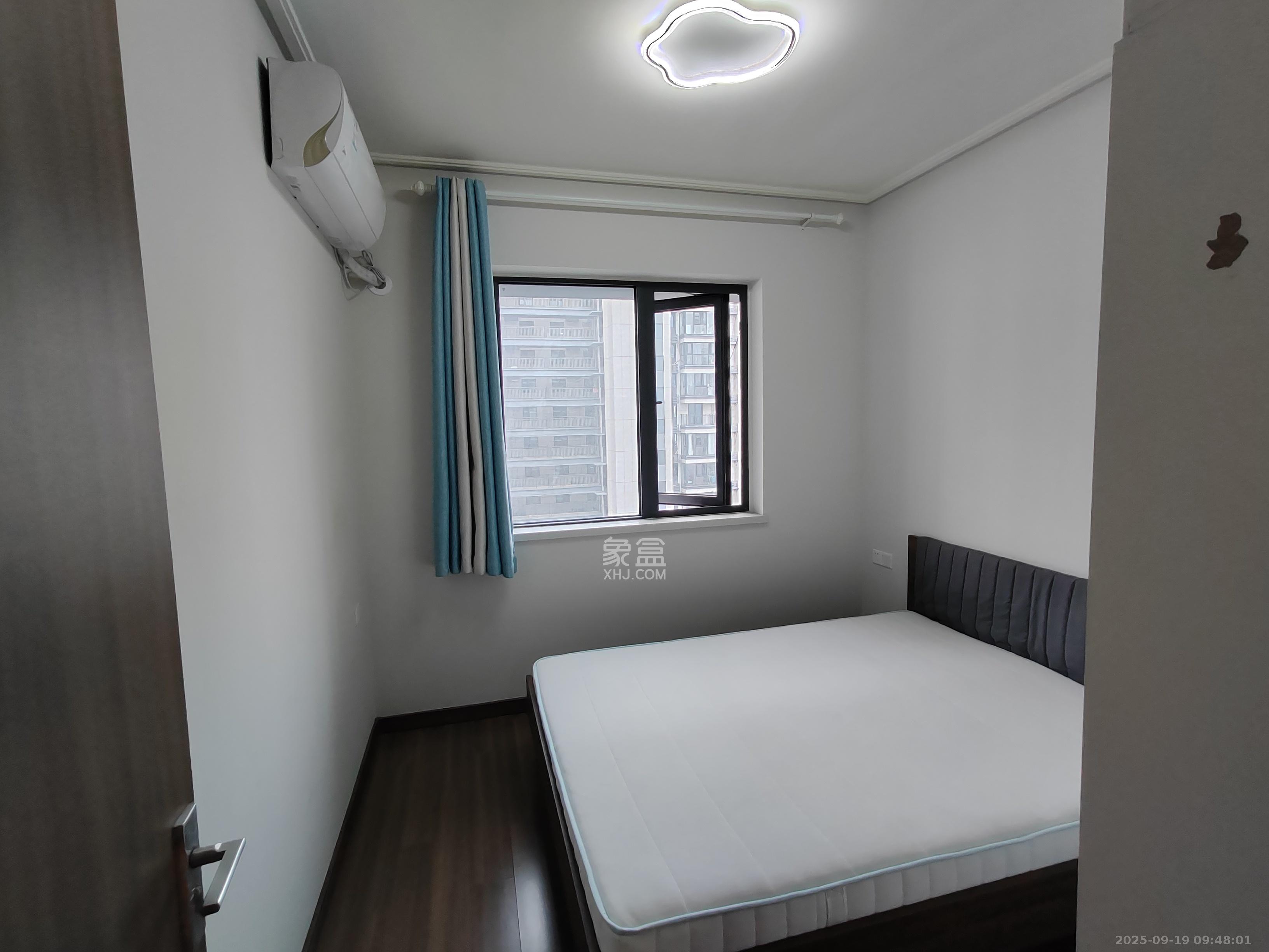 保利恒伟时光印象  4室2厅2卫    2700.0元/月室内图