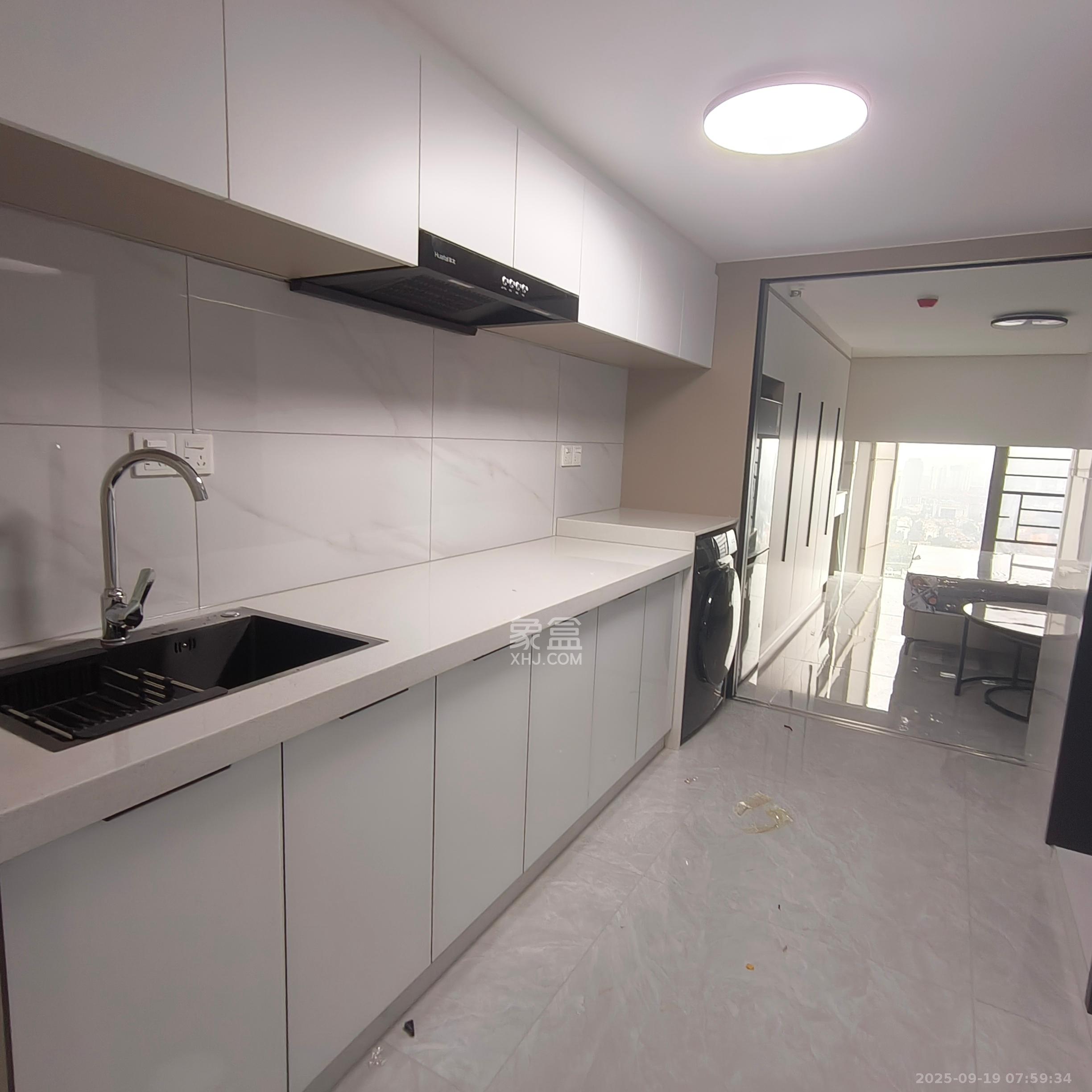 梅溪悦章 1室1厅1卫 1500.0元/月 梅溪悦章 1室1厅1卫 1500.0元/月室内图