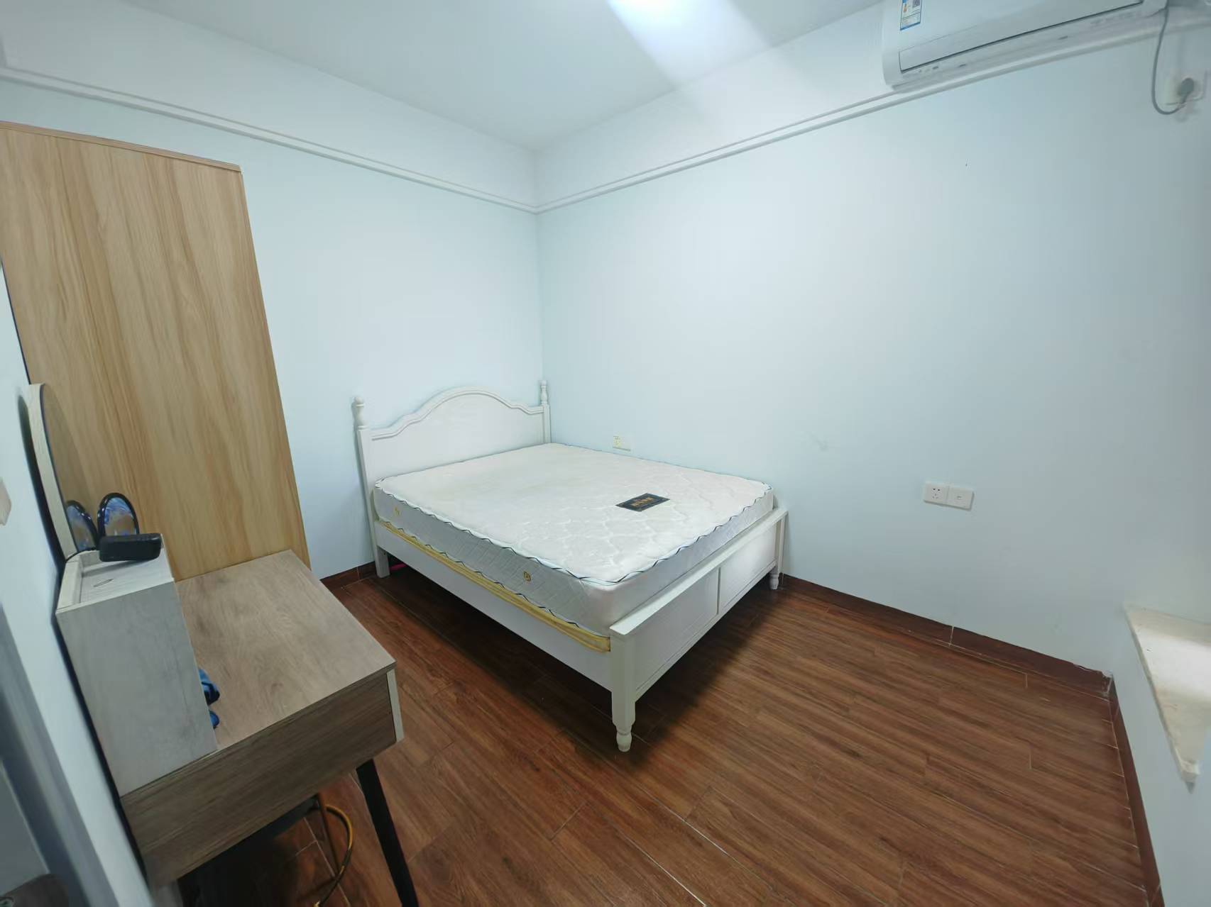 滨江世纪佳城(北区) 2室2厅1卫 2500.0元/月 滨江世纪佳城(北区) 2室2厅1卫 2500.0元/月室内图