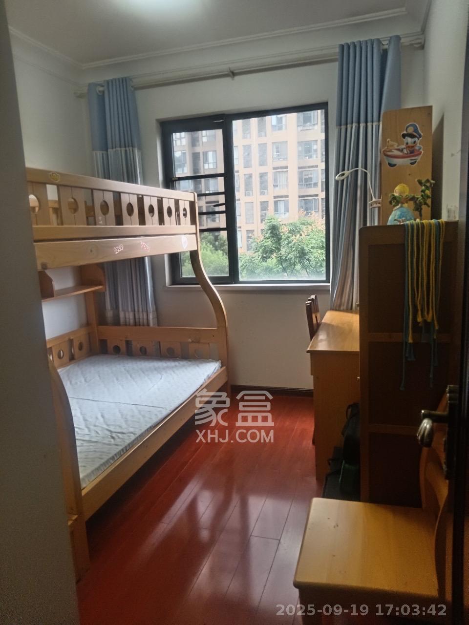 万博汇  3室2厅1卫    3600.0元/月室内图