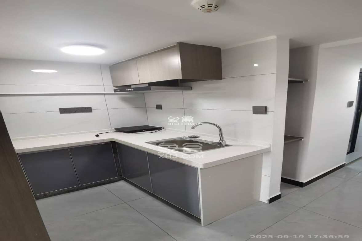 清控湖山雅居北区 1室1厅1卫 1150.0元/月 清控湖山雅居北区 1室1厅1卫 1150.0元/月室内图