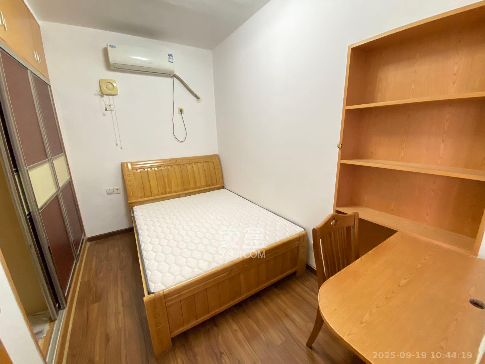 月湖兰庭 2室1厅1卫 2100.0元/月 月湖兰庭 2室1厅1卫 2100.0元/月室内图