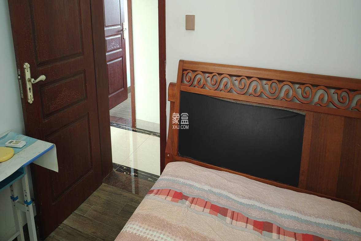 新城吾悦广场 3室2厅1卫 2700.0元/月 新城吾悦广场 3室2厅1卫 2700.0元/月室内图