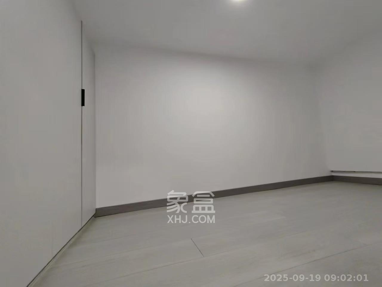 中海阅溪府  2室1厅1卫    1900.0元/月室内图