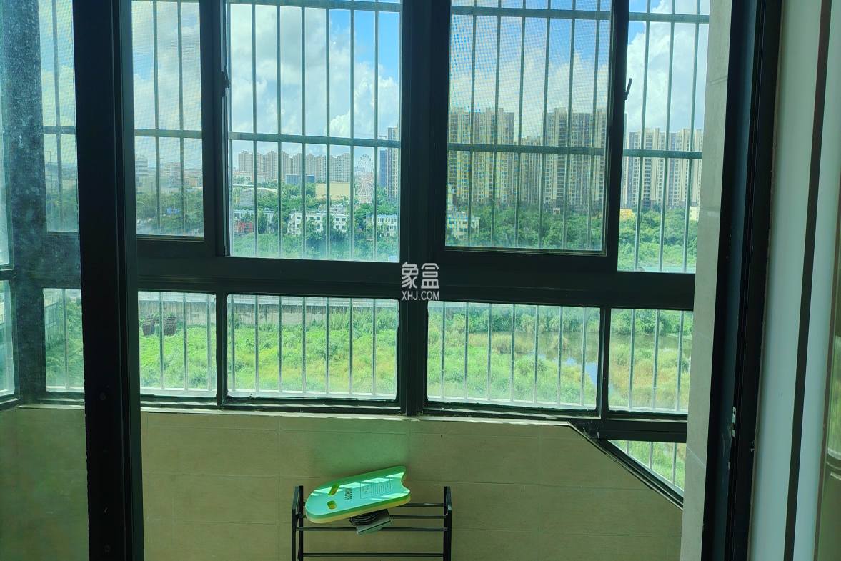 新城吾悦广场 3室2厅1卫 2700.0元/月 新城吾悦广场 3室2厅1卫 2700.0元/月室内图