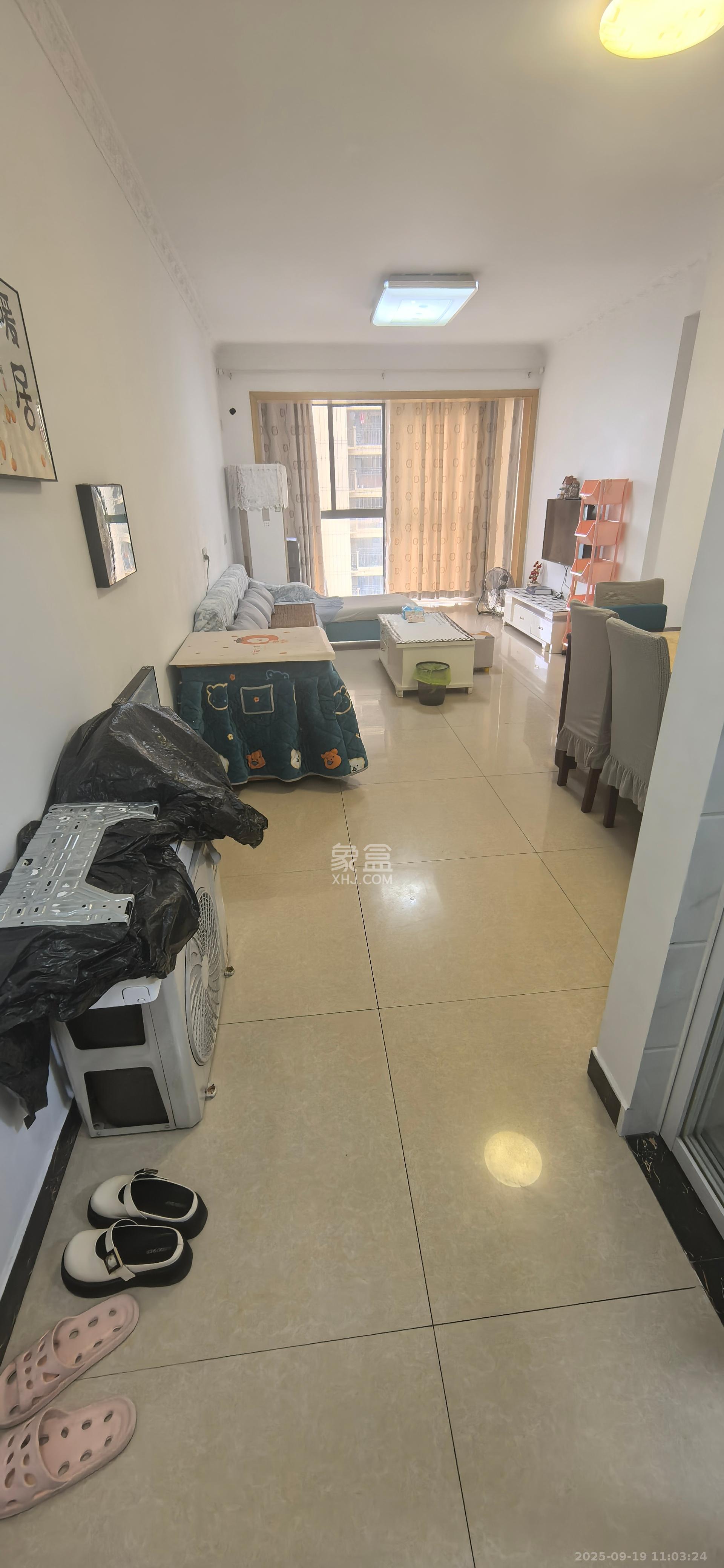 蓝光幸福满庭 3室2厅1卫 2000.0元/月 蓝光幸福满庭 3室2厅1卫 2000.0元/月室内图