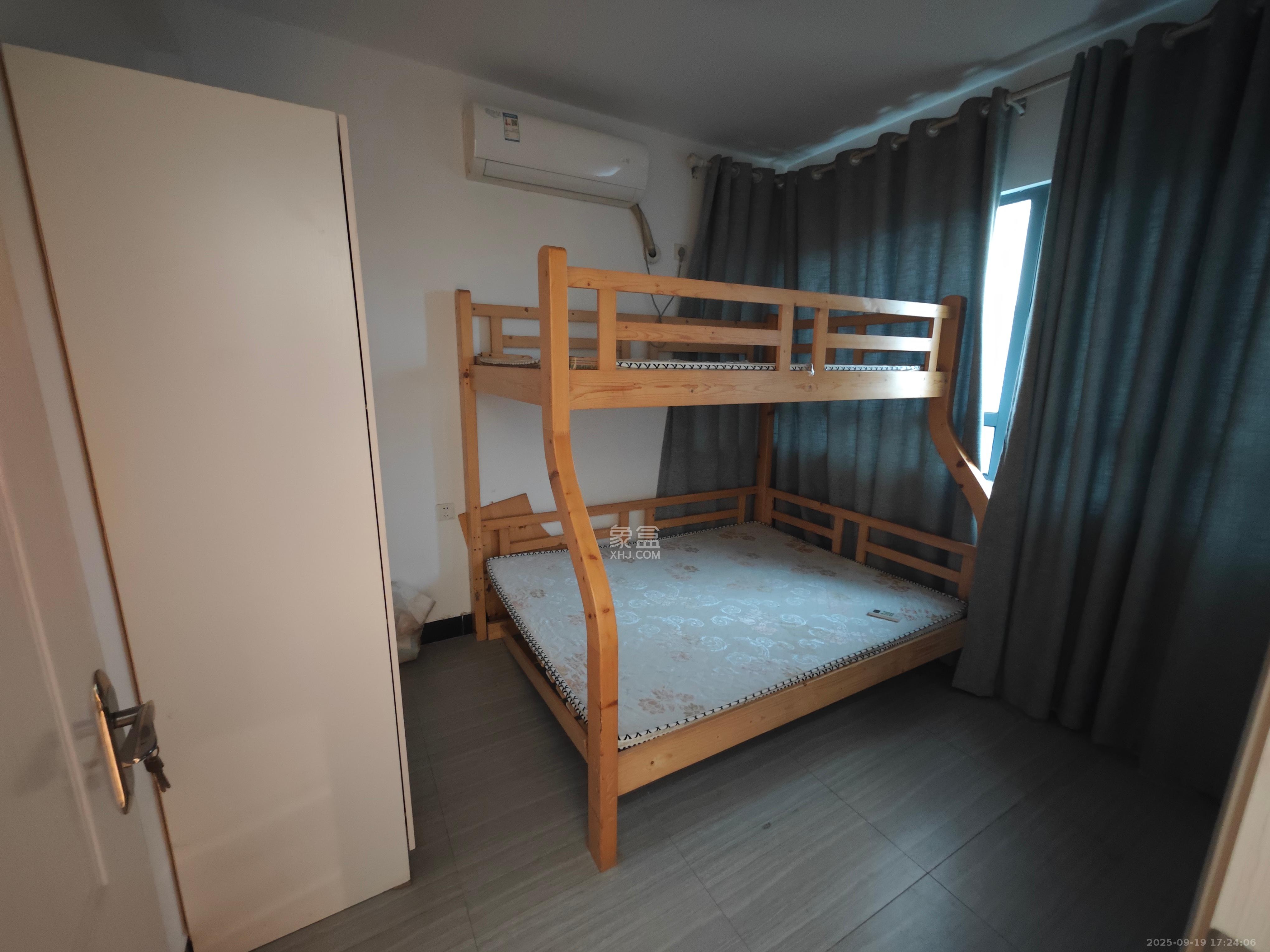 杜鹃文苑  2室2厅1卫    1800.0元/月室内图