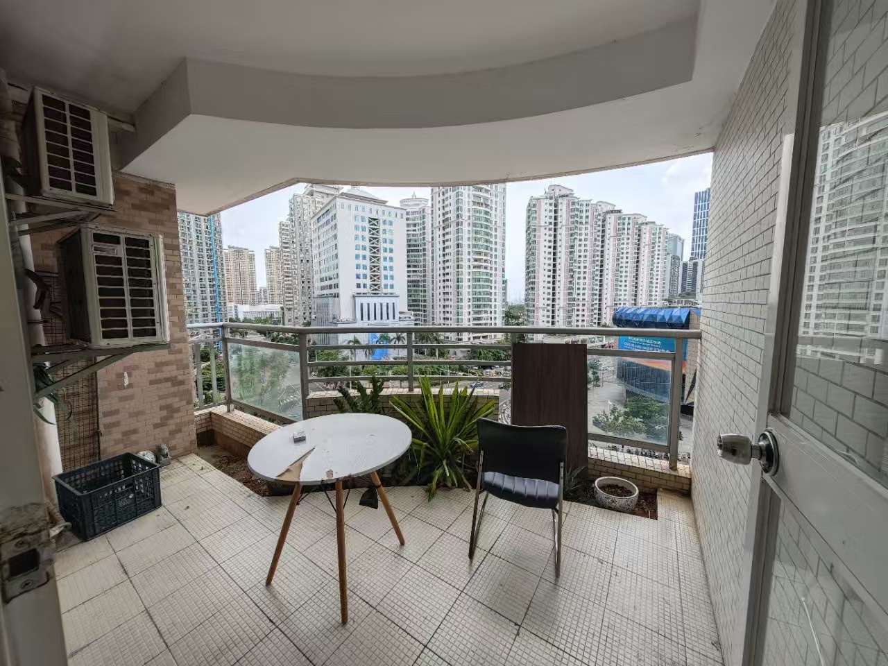 半山花园 4室2厅2卫 5000.0元/月 半山花园 4室2厅2卫 5000.0元/月室内图