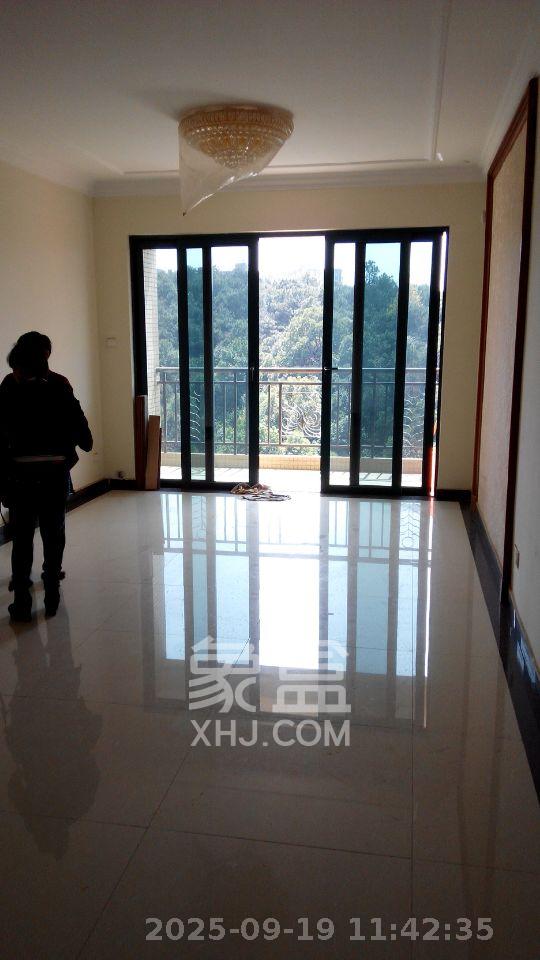 恒大城  3室2厅1卫    2500.0元/月 恒大城  3室2厅1卫    2500.0元/月