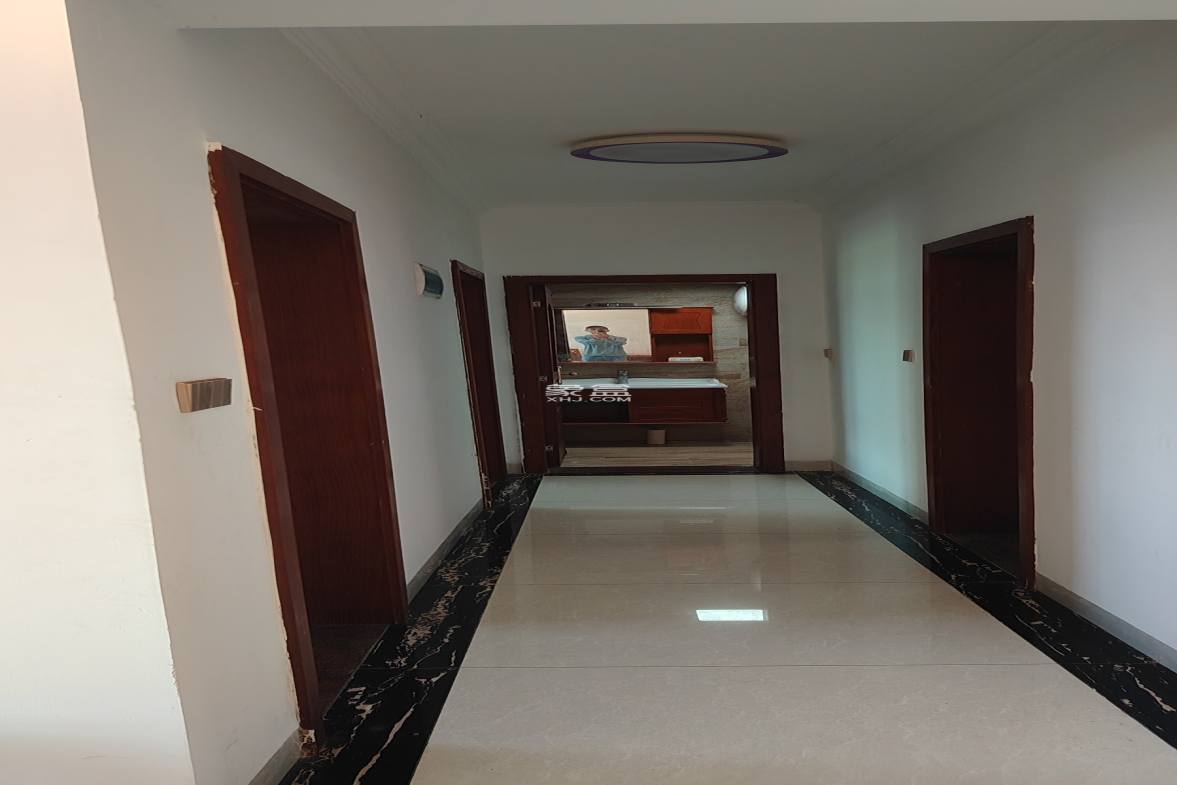 新城吾悦广场 3室2厅1卫 2700.0元/月 新城吾悦广场 3室2厅1卫 2700.0元/月室内图