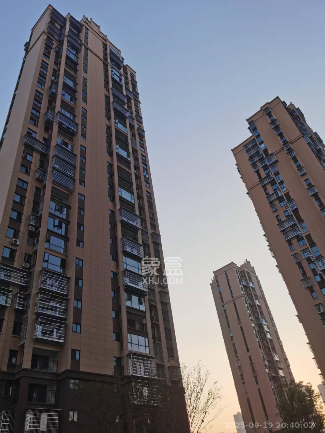 和景家园一期  2室2厅1卫    1800.0元/月室内图