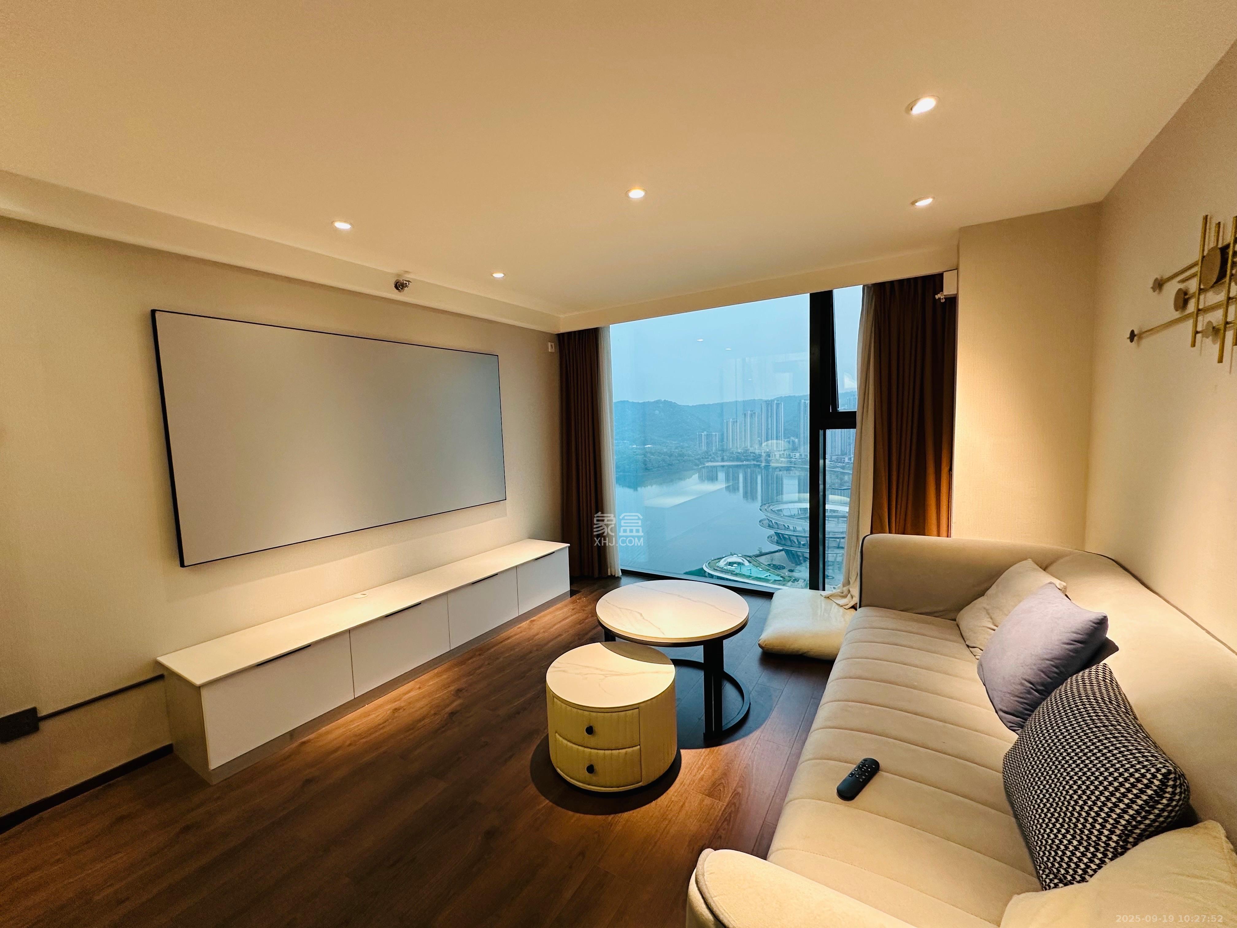 达美寰宇中心  2室2厅1卫    3500.0元/月室内图