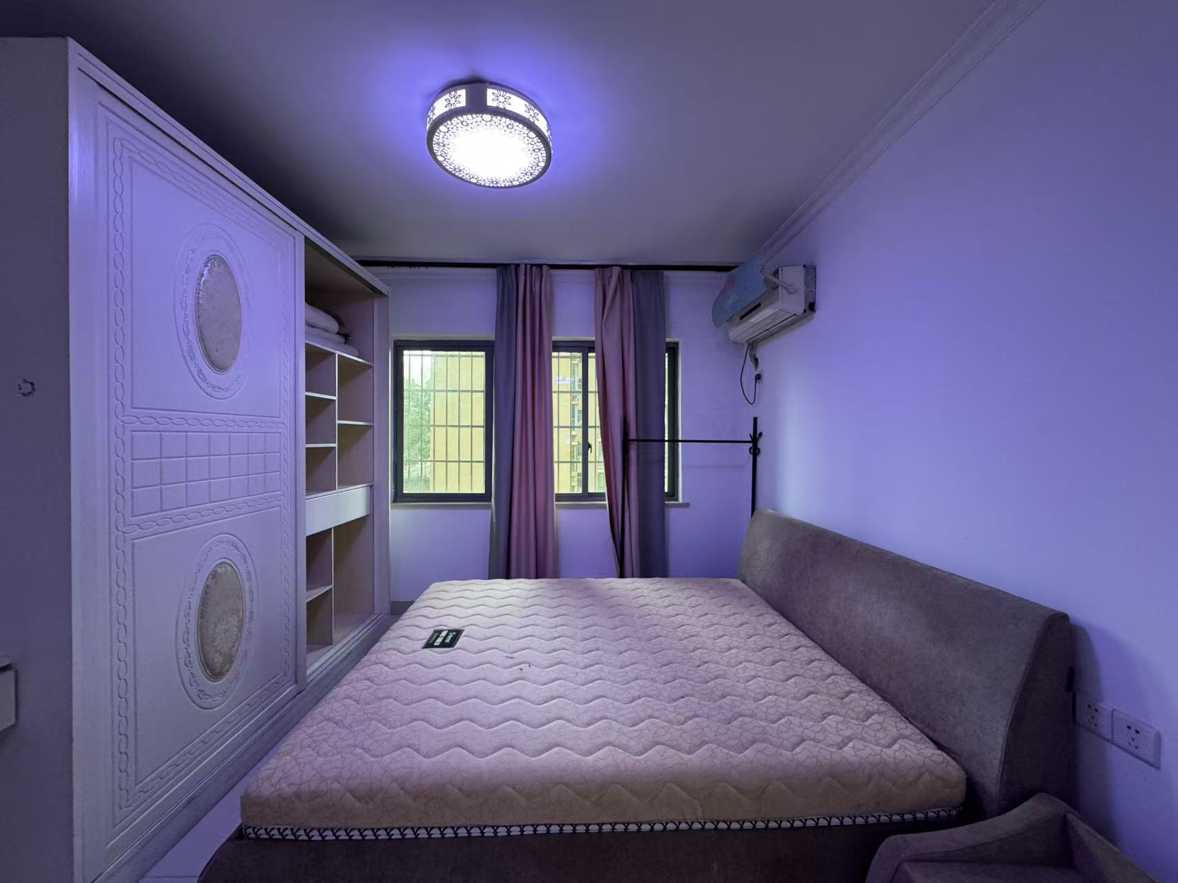 鹏利广场 1室1厅1卫 1200.0元/月 鹏利广场 1室1厅1卫 1200.0元/月室内图