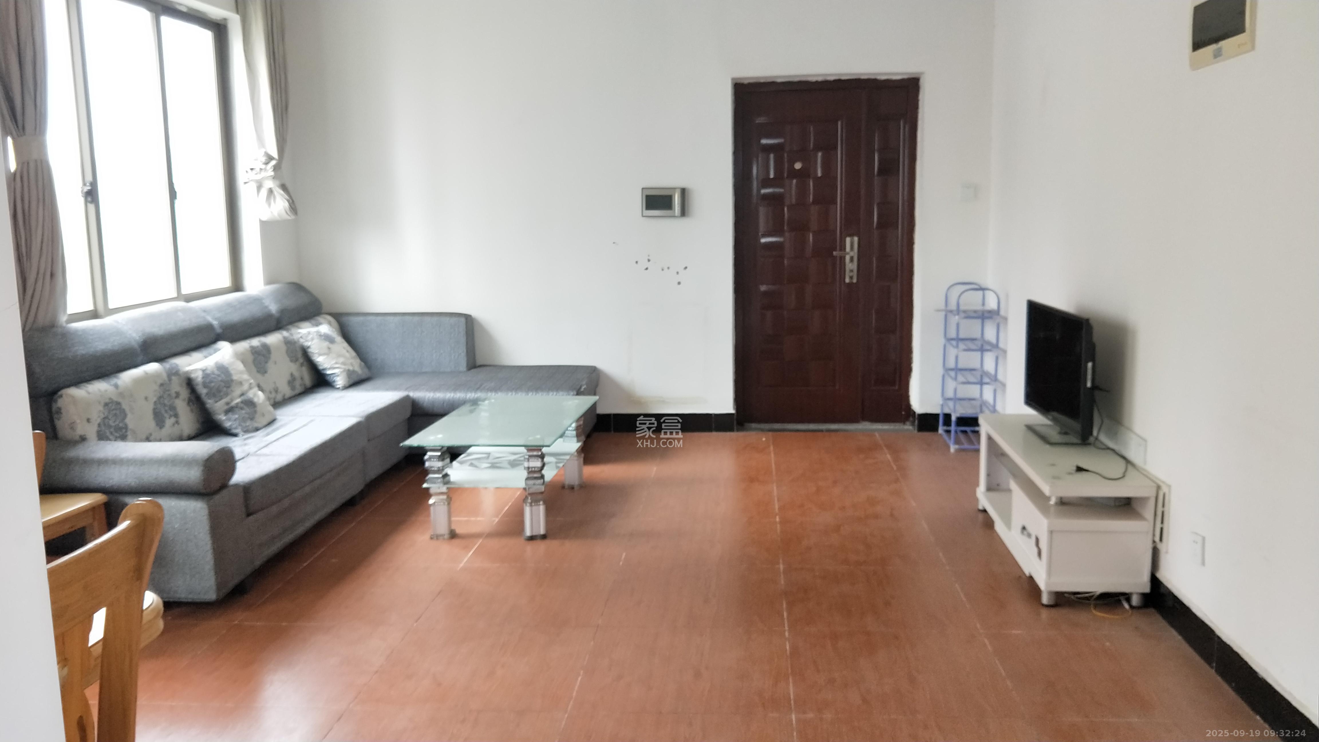 阳光晶城 2室2厅1卫 1900.0元/月 阳光晶城 2室2厅1卫 1900.0元/月室内图