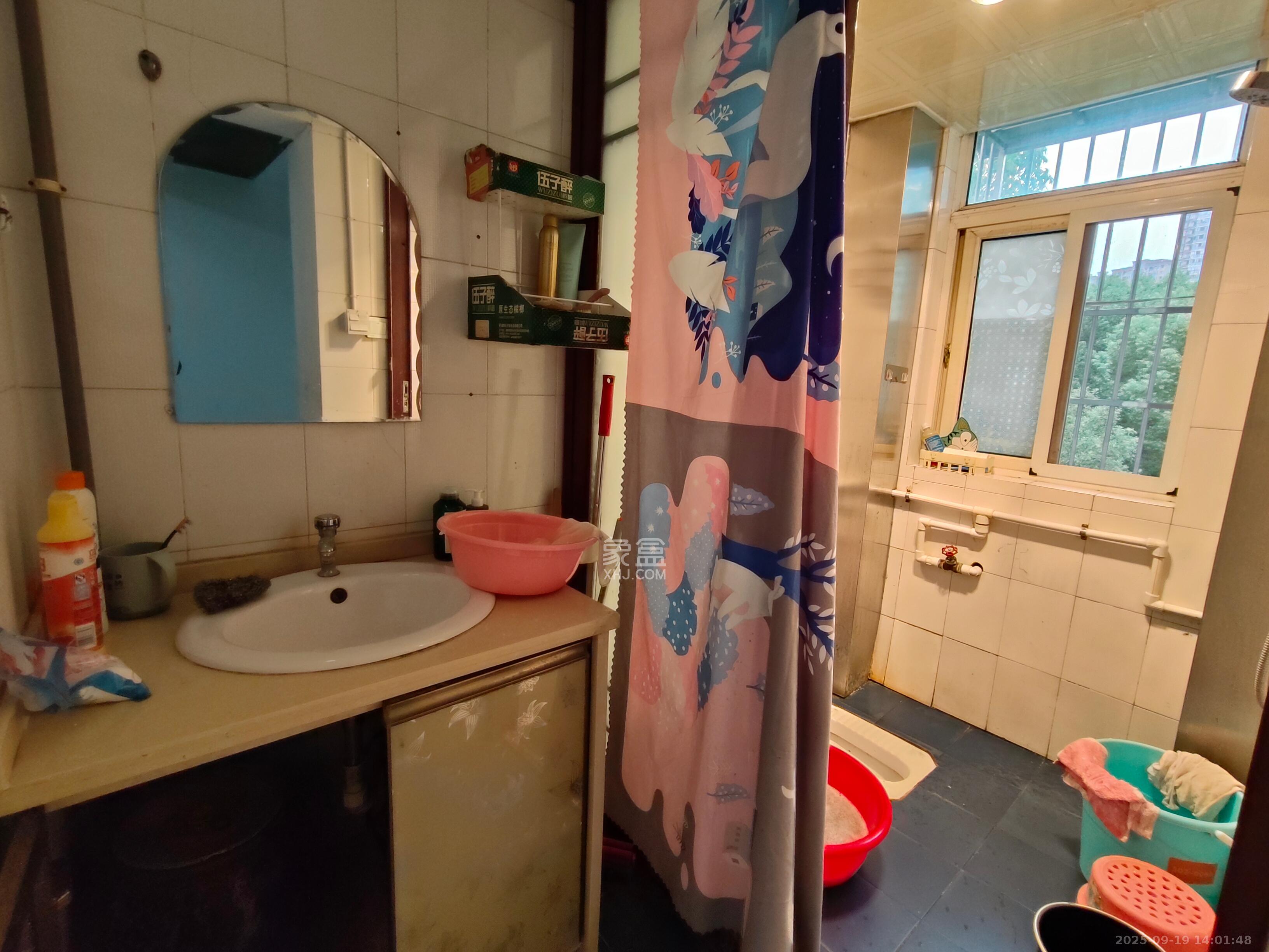 中天佳园 2室1厅1卫 1400.0元/月 中天佳园 2室1厅1卫 1400.0元/月室内图