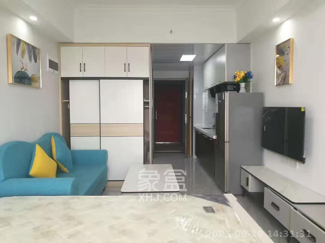 龙湖湘江星座(祺鑫星座公寓)  1室1厅1卫    1600.0元/月 龙湖湘江星座(祺鑫星座公寓)  1室1厅1卫    1600.0元/月