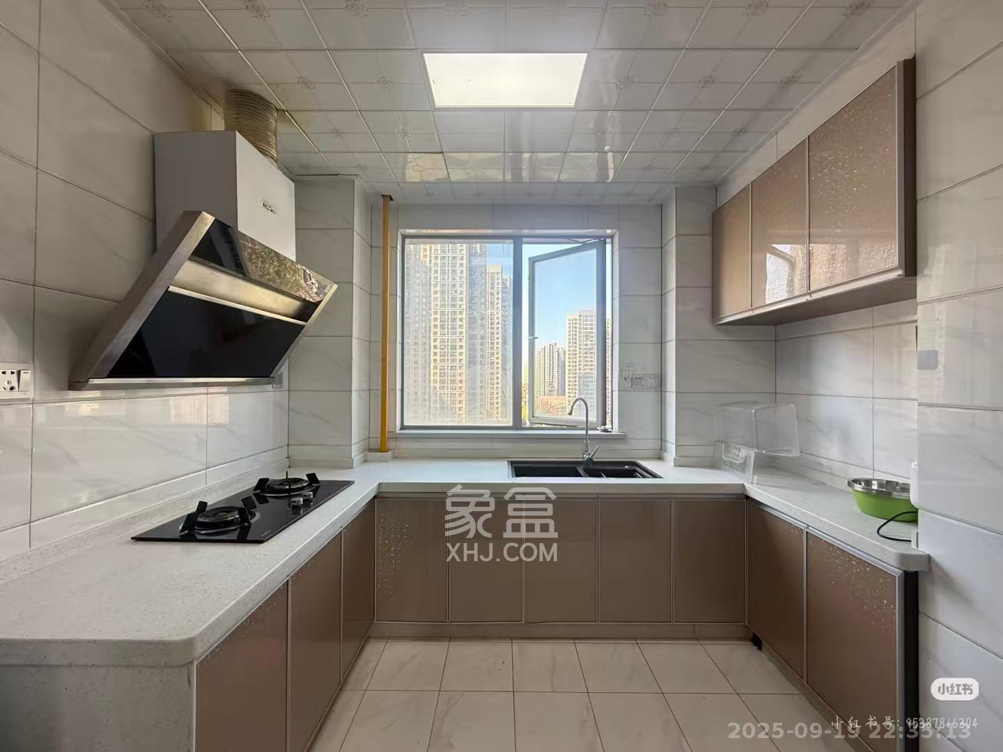 湖湘奥林匹克花园  3室2厅2卫    2000.0元/月 湖湘奥林匹克花园  3室2厅2卫    2000.0元/月室内图