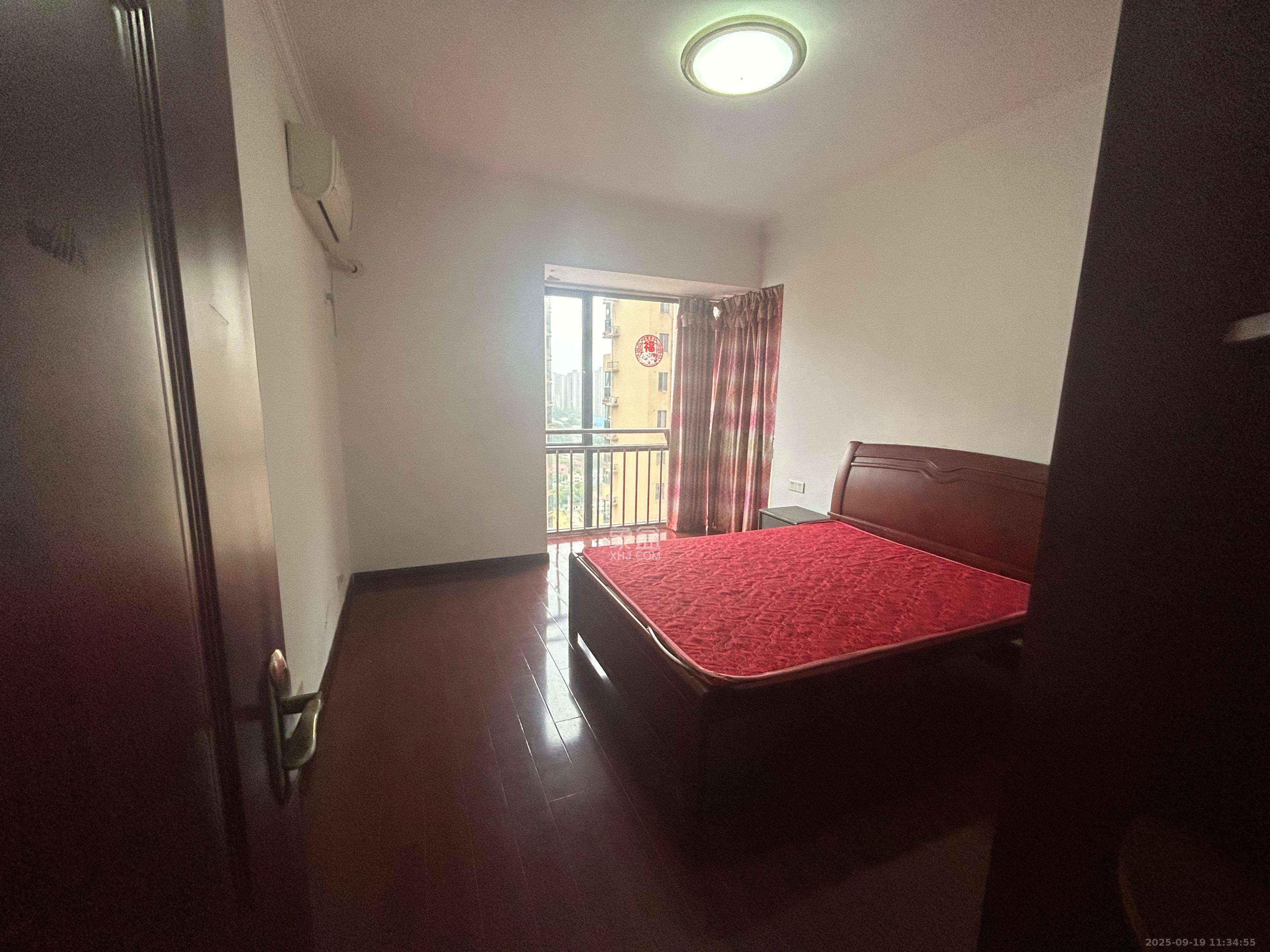 兴威帕克水岸 3室2厅1卫 2000.0元/月 兴威帕克水岸 3室2厅1卫 2000.0元/月室内图