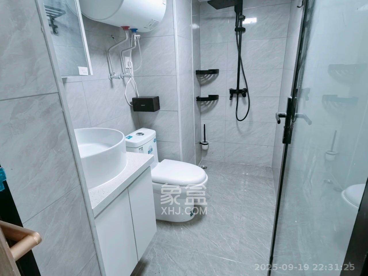 北辰府 1室1厅1卫 3000.0元/月 北辰府 1室1厅1卫 3000.0元/月室内图