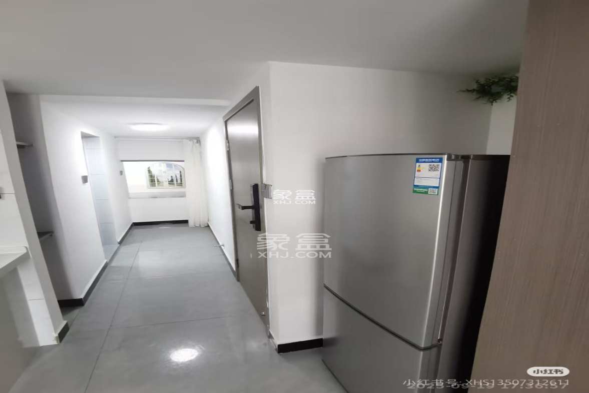 清控湖山雅居北区 1室1厅1卫 1150.0元/月 清控湖山雅居北区 1室1厅1卫 1150.0元/月室内图