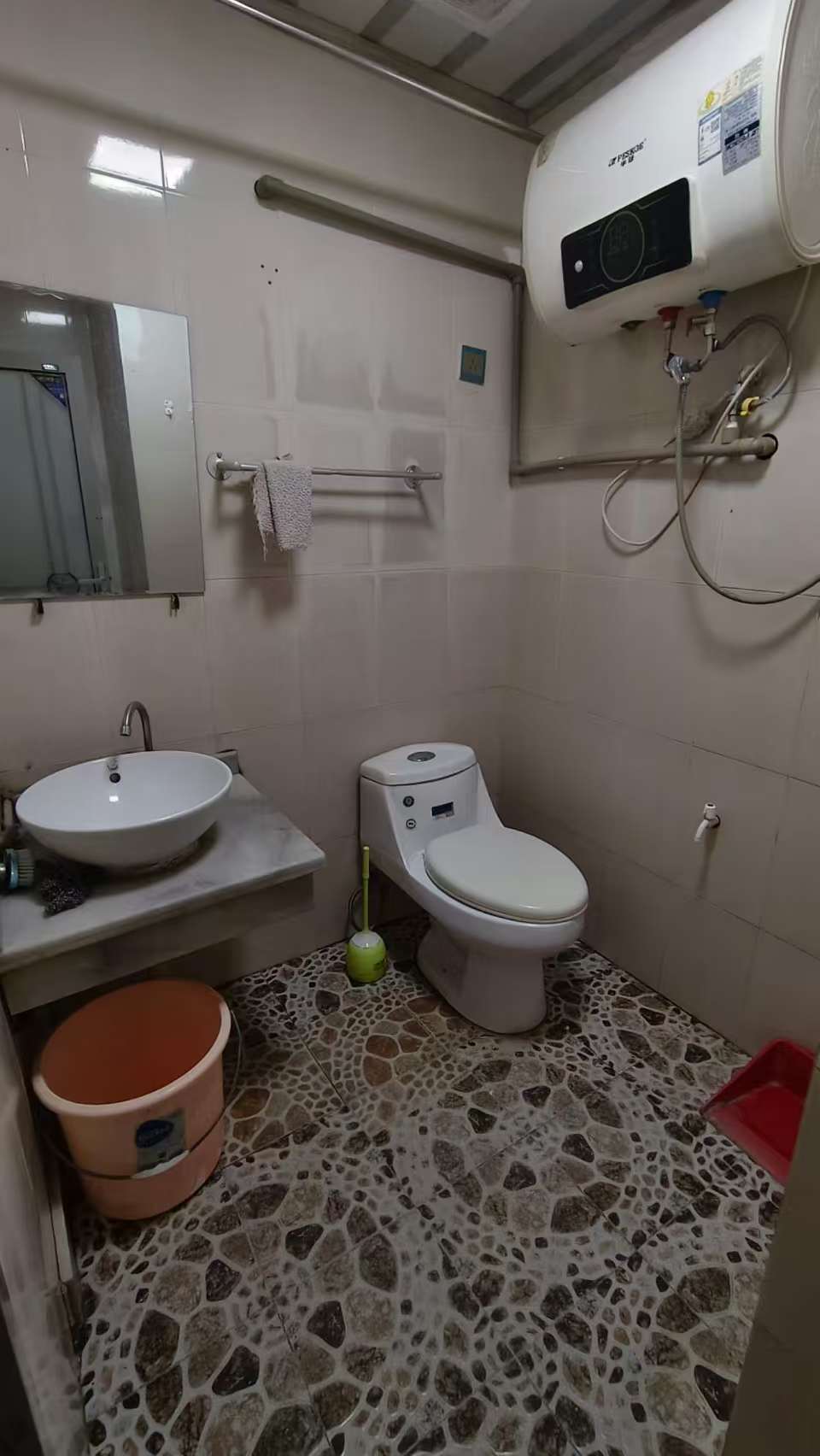 金都花园 2室1厅1卫 1200.0元/月 金都花园 2室1厅1卫 1200.0元/月室内图