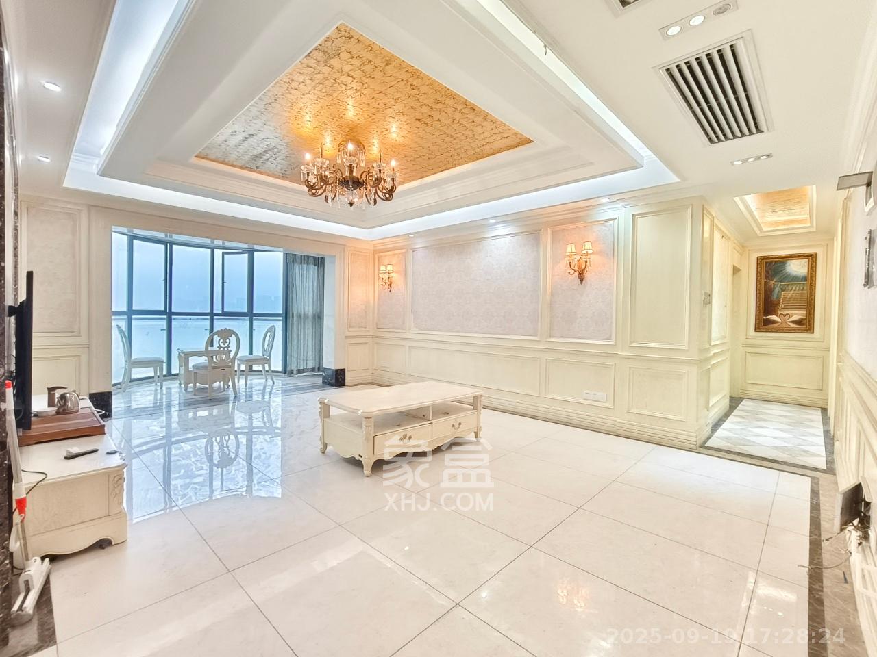 湘江世纪城临江苑 1室2厅2卫 4000.0元/月 湘江世纪城临江苑 1室2厅2卫 4000.0元/月室内图