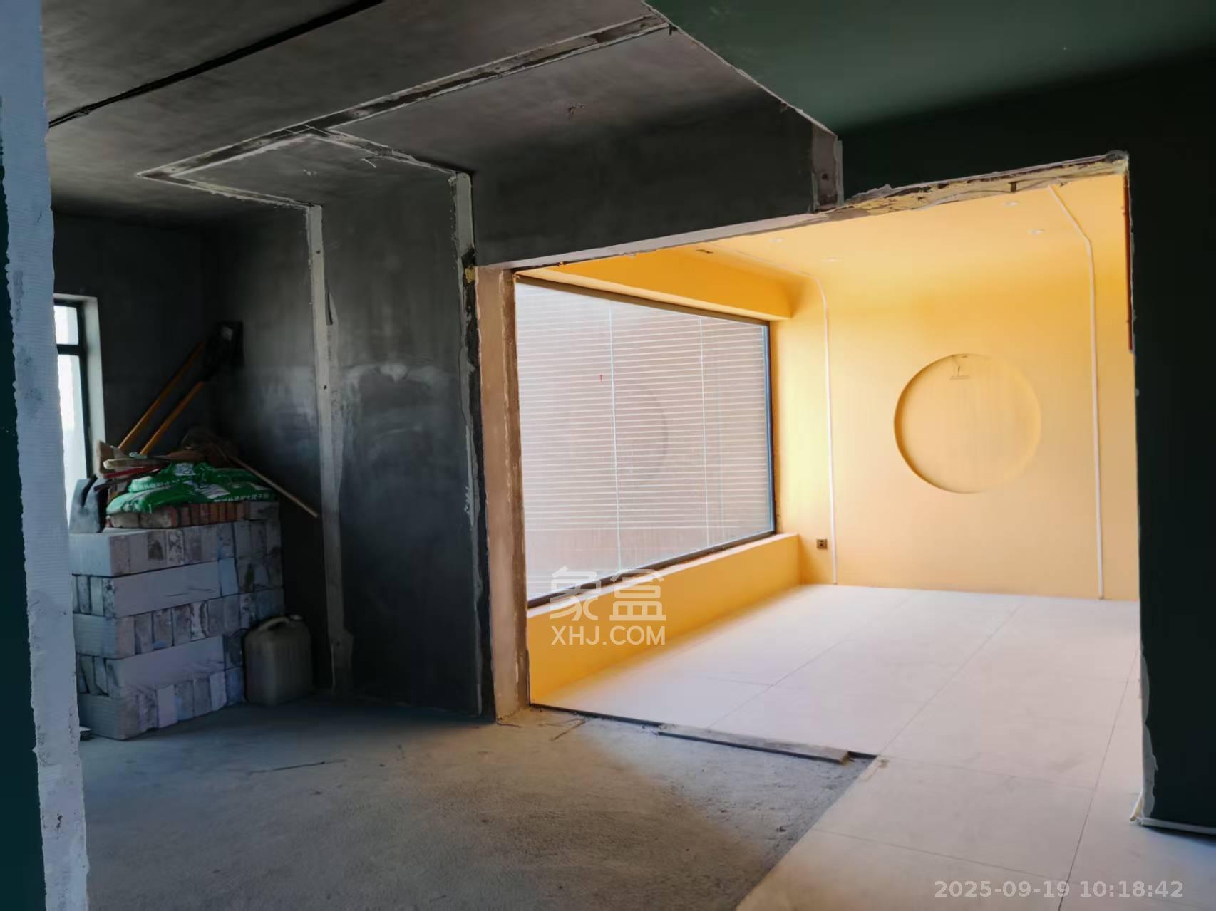 尚城  4室2厅2卫    3000.0元/月室内图