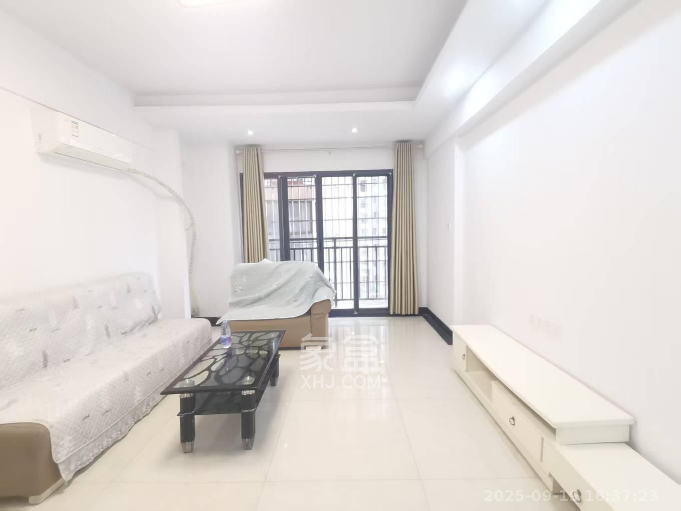 极目楚天  2室2厅1卫    2100.0元/月室内图