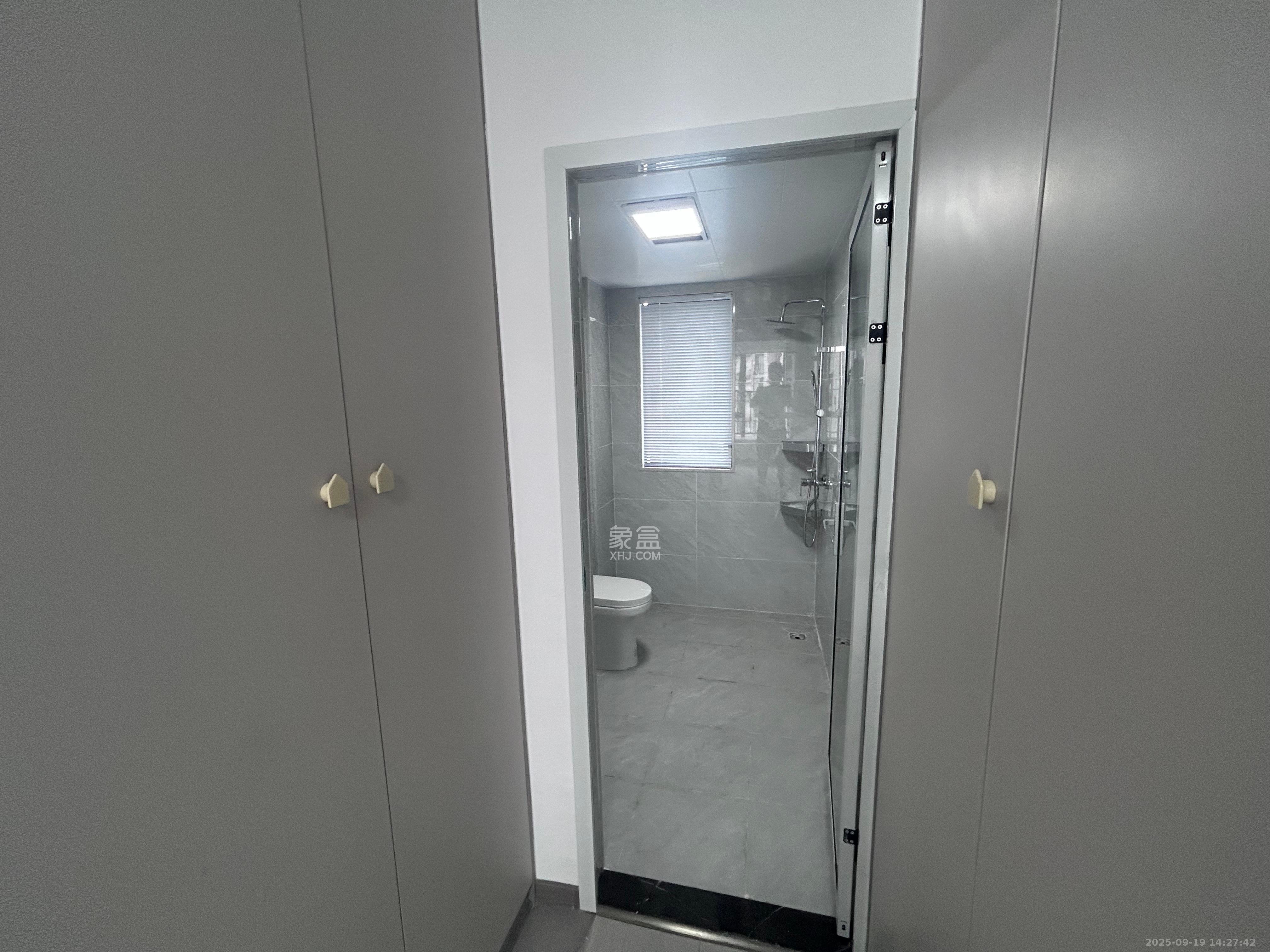 润和翰文府  4室2厅2卫    3000.0元/月室内图