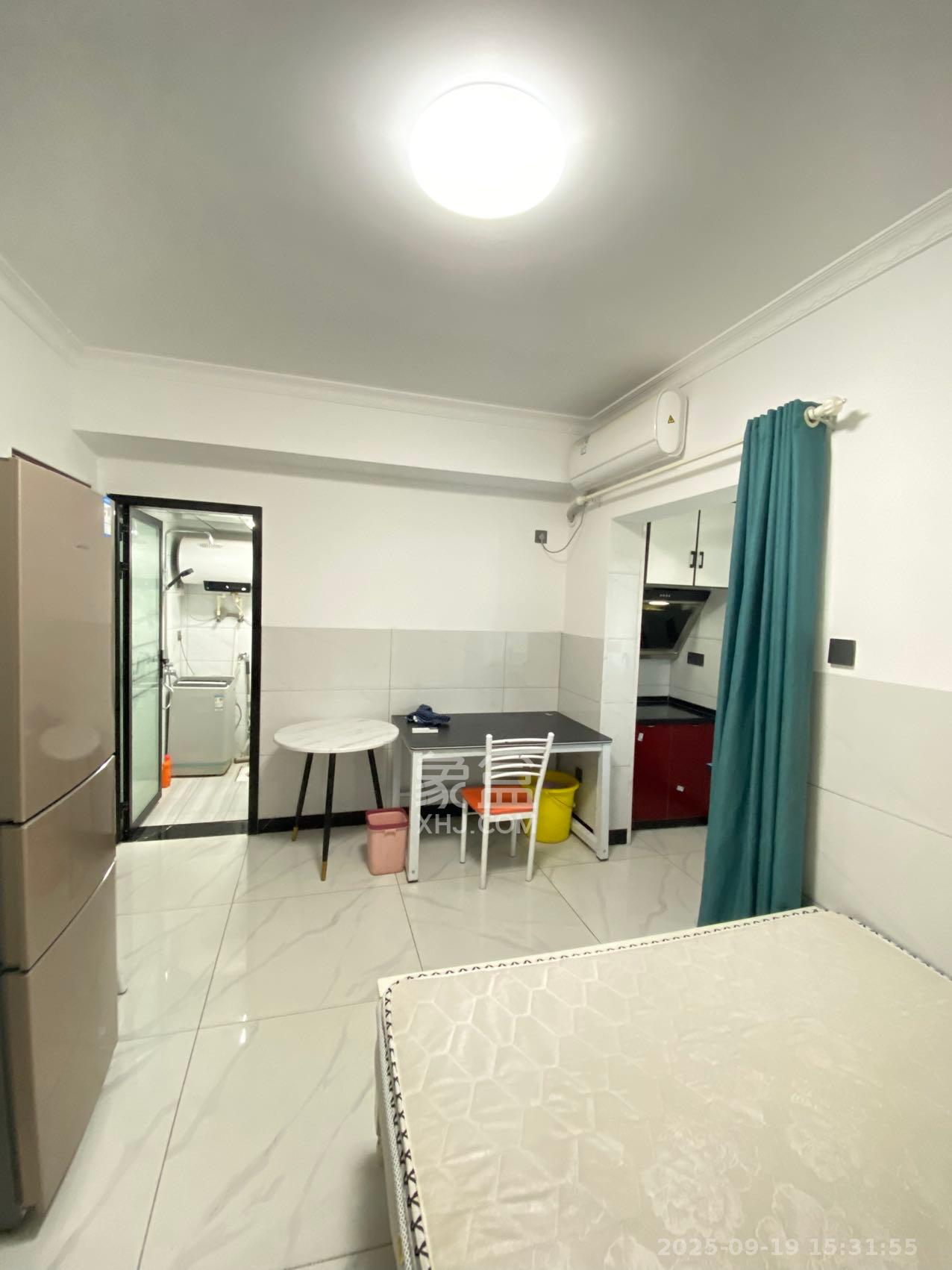 桥头家苑一期 1室0厅1卫 900.0元/月 桥头家苑一期 1室0厅1卫 900.0元/月室内图