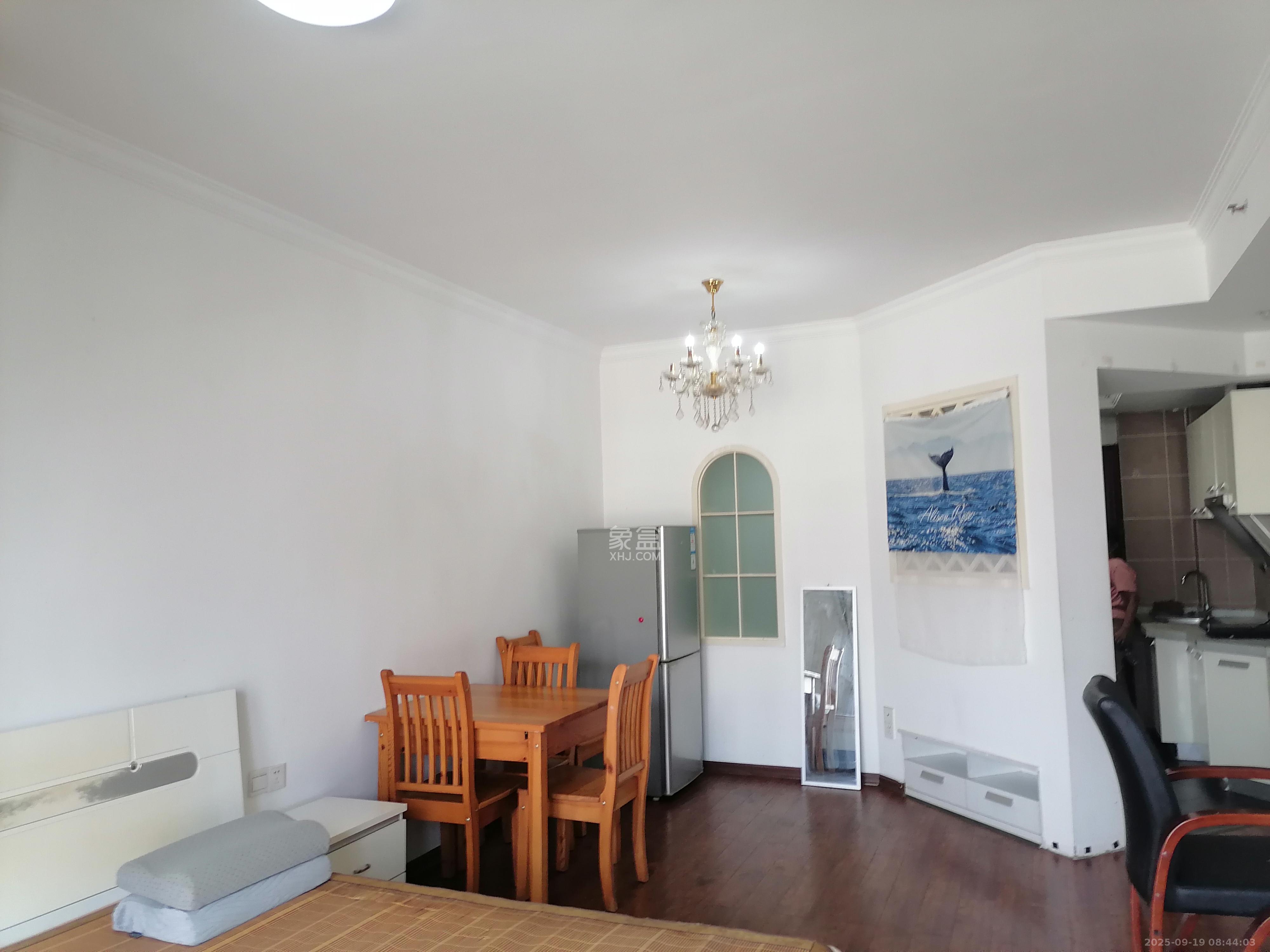 时代星城 1室1厅1卫 950.0元/月 时代星城 1室1厅1卫 950.0元/月室内图