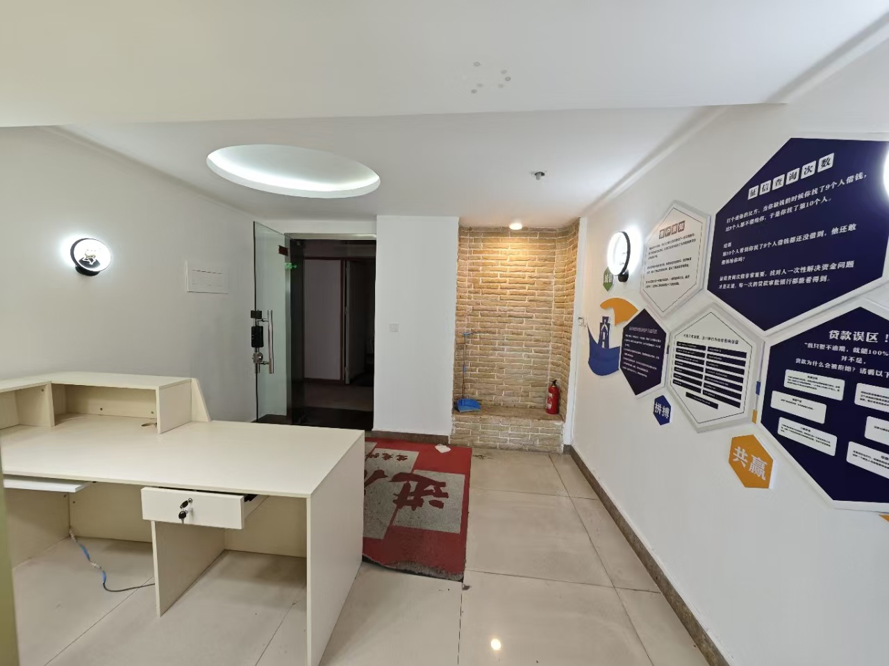 半山花园 4室2厅2卫 5000.0元/月 半山花园 4室2厅2卫 5000.0元/月室内图