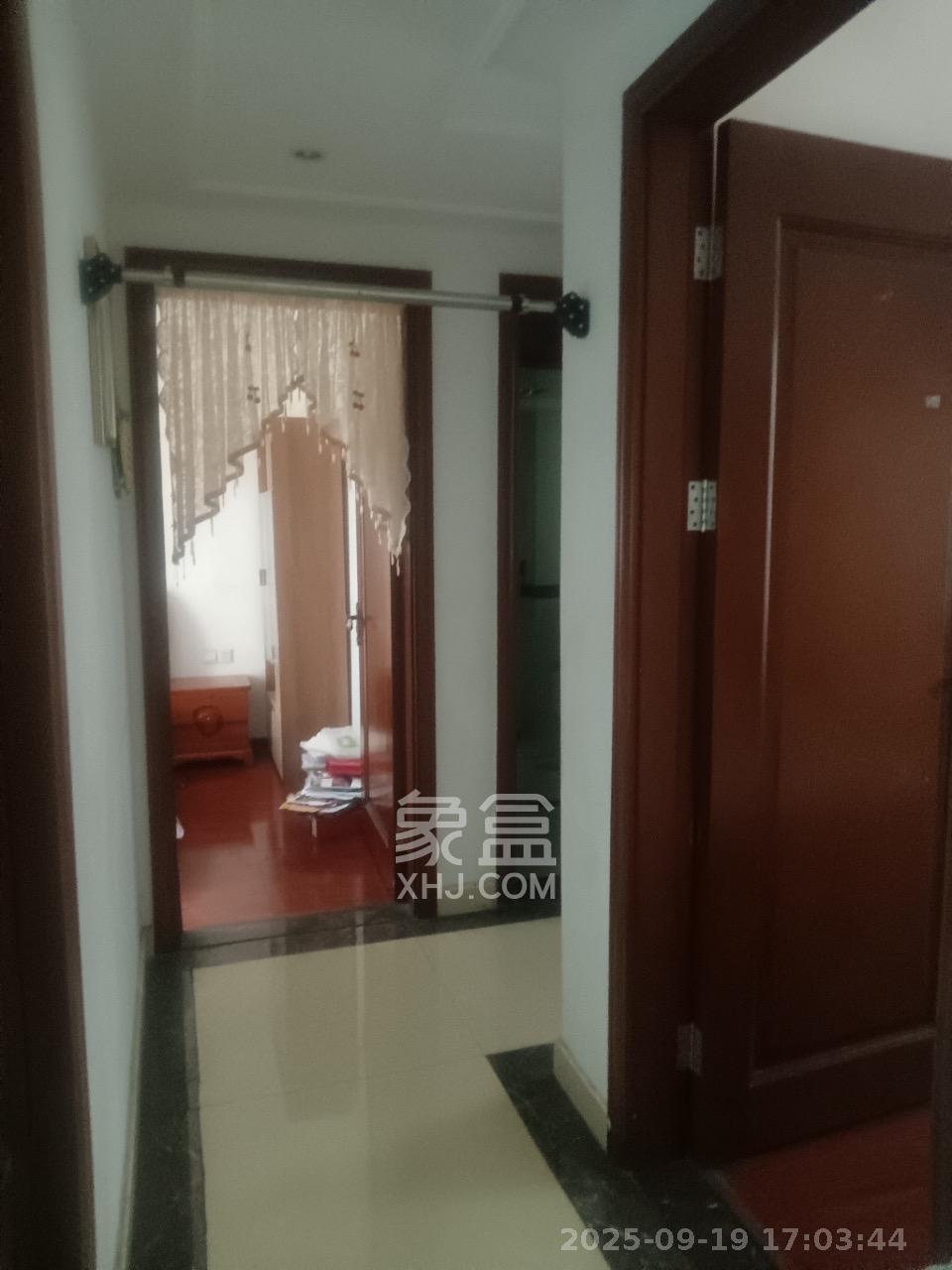 万博汇  3室2厅1卫    3600.0元/月室内图