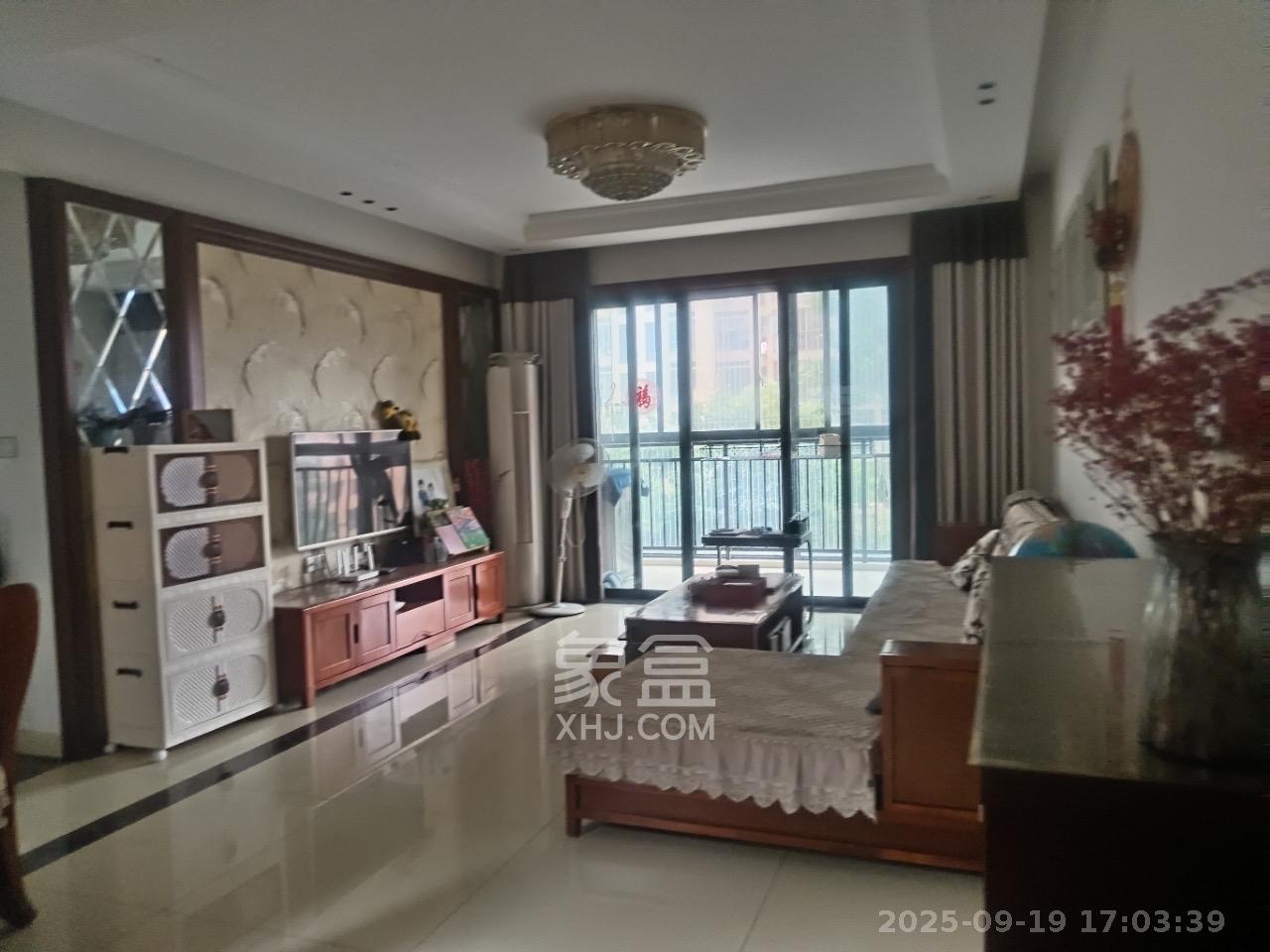 万博汇 3室2厅1卫 3600.0元/月 万博汇 3室2厅1卫 3600.0元/月室内图