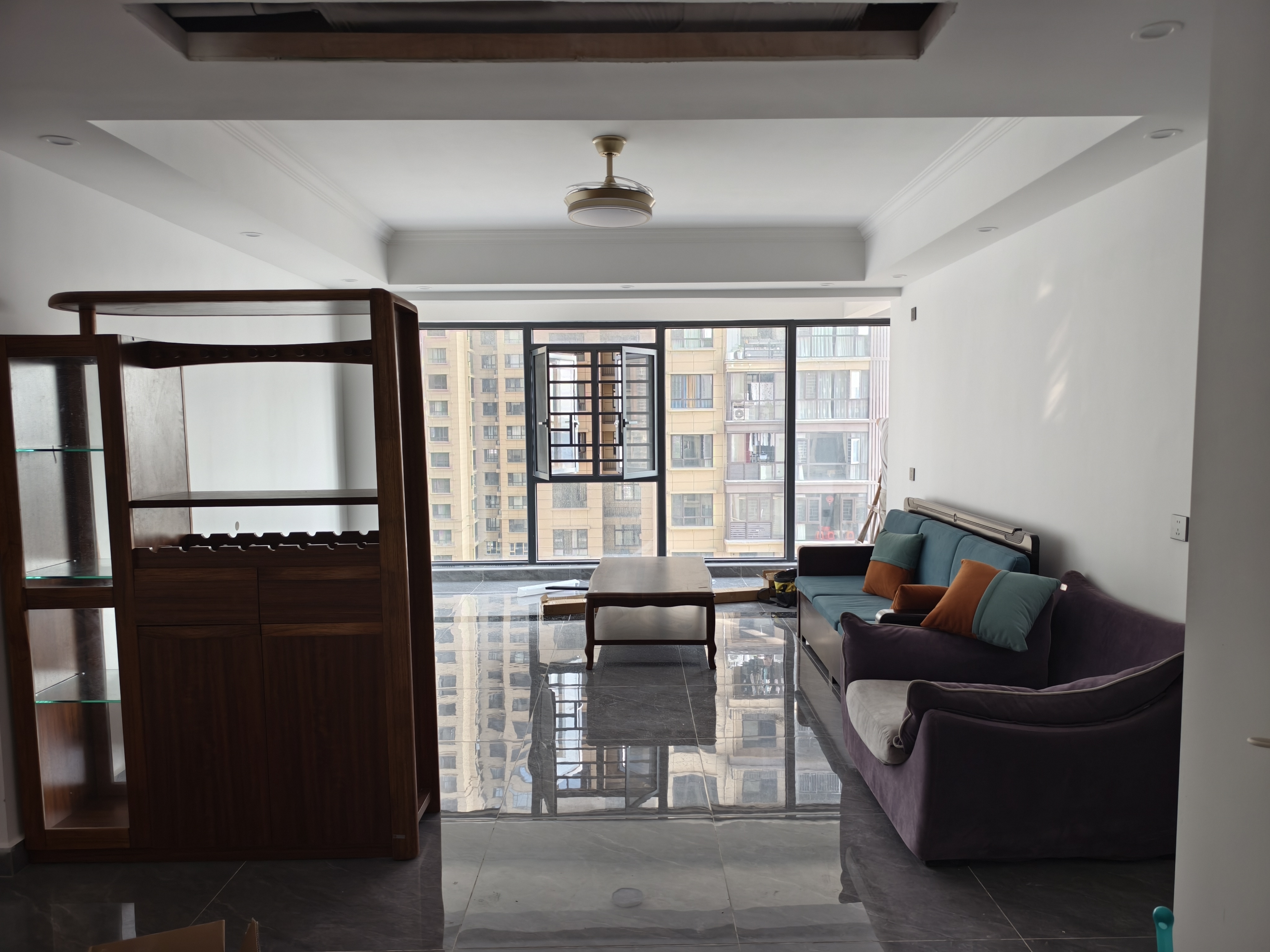 北建理想城  5室2厅2卫    2300.0元/月室内图