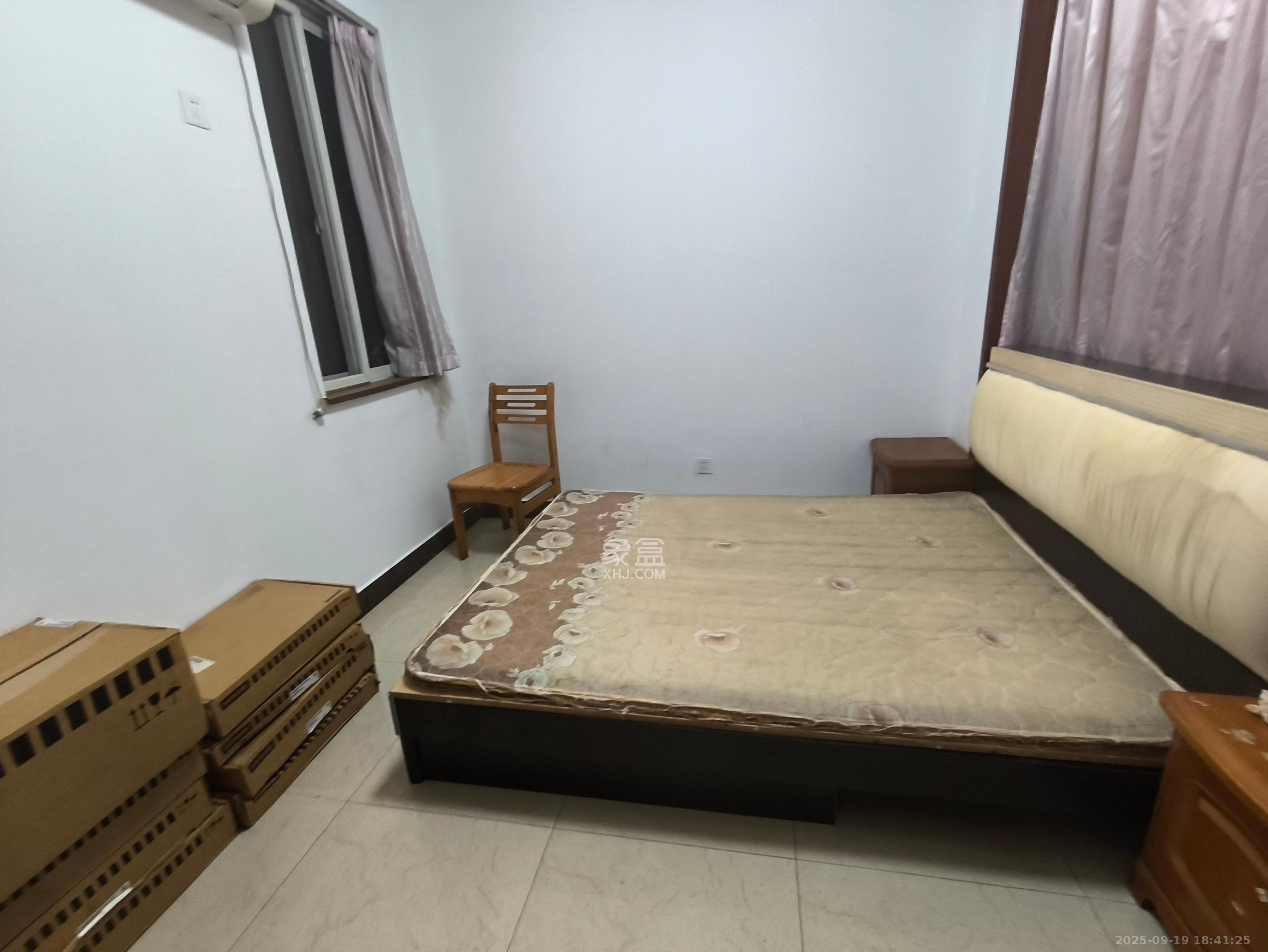 佳润新城(佳润新都) 3室2厅2卫 2500.0元/月 佳润新城(佳润新都) 3室2厅2卫 2500.0元/月室内图