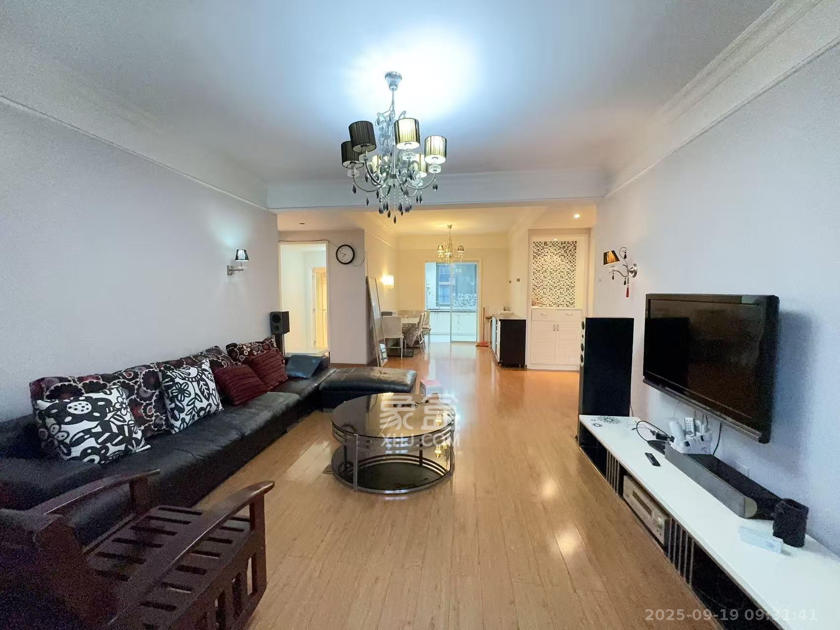 博林金谷 3室2厅2卫 3200.0元/月 博林金谷 3室2厅2卫 3200.0元/月室内图