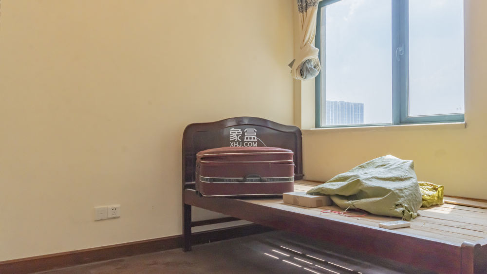 恒大绿洲  2室2厅1卫    2000.0元/月室内图