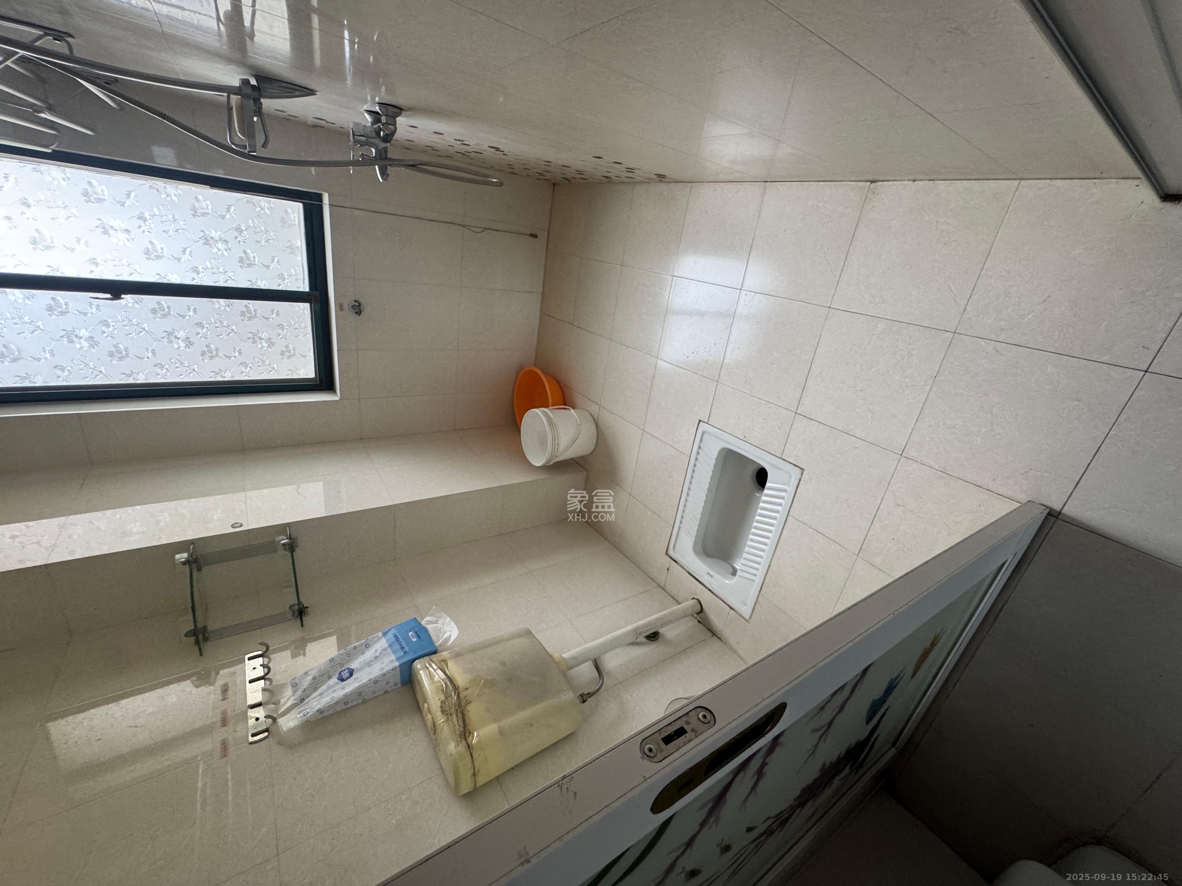 世嘉国际华城  3室2厅2卫    3000.0元/月室内图