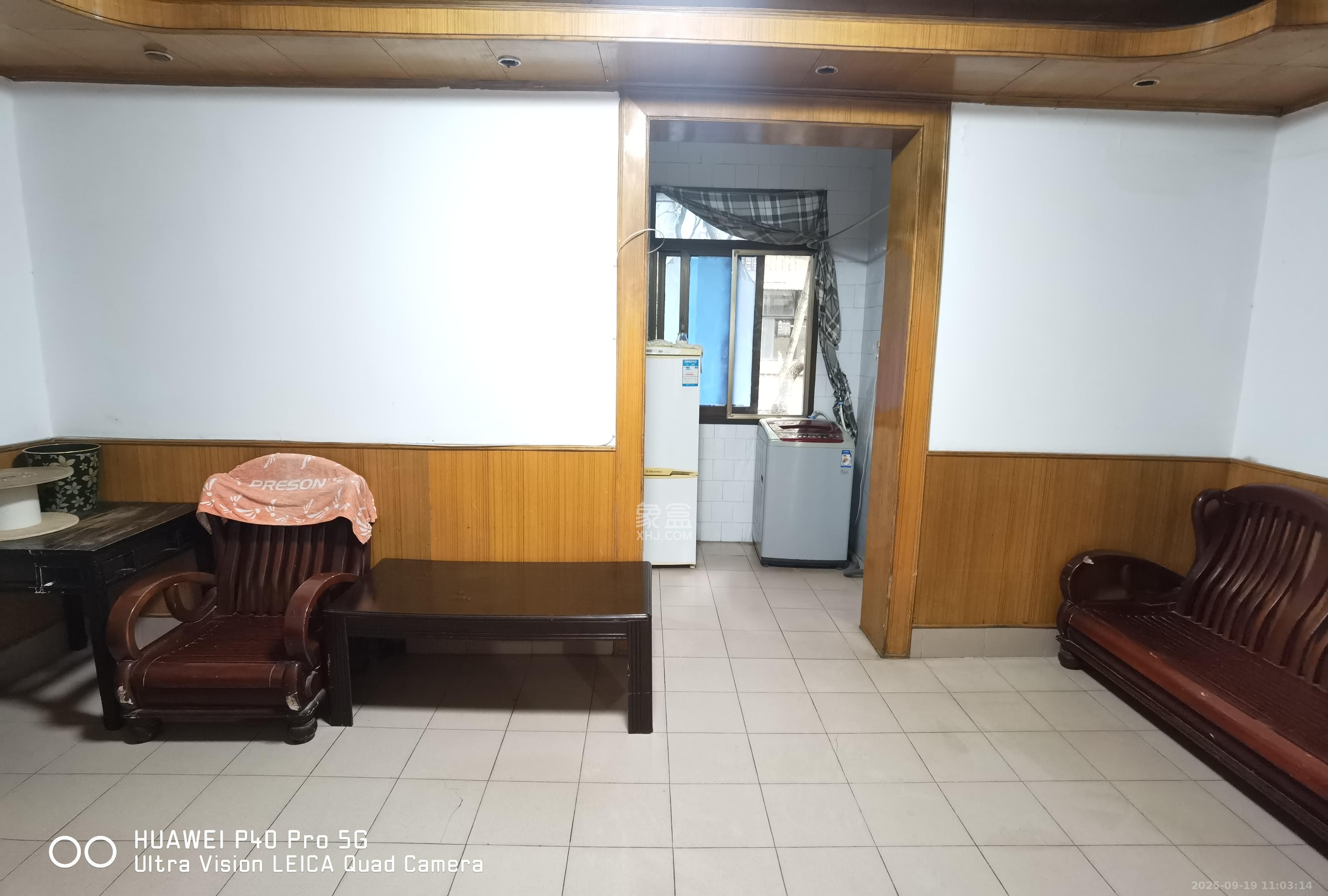 古堆山小区国家电网宿舍  2室2厅1卫    1500.0元/月室内图