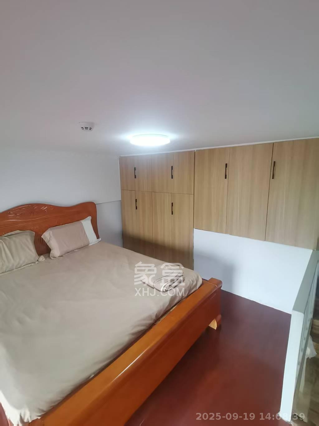 MOMA当代广场 2室1厅1卫 1100.0元/月 MOMA当代广场 2室1厅1卫 1100.0元/月室内图