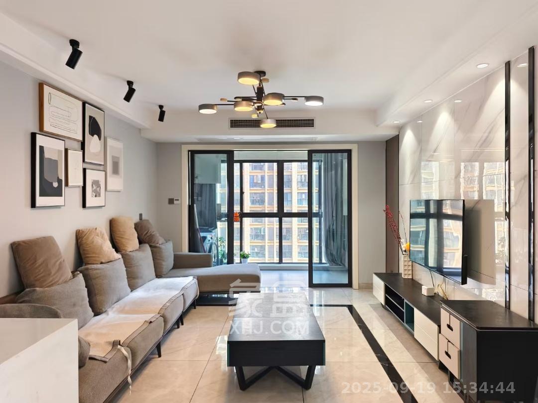 鑫远悦城(鑫远悦时代)  3室2厅1卫    3000.0元/月 鑫远悦城(鑫远悦时代)  3室2厅1卫    3000.0元/月