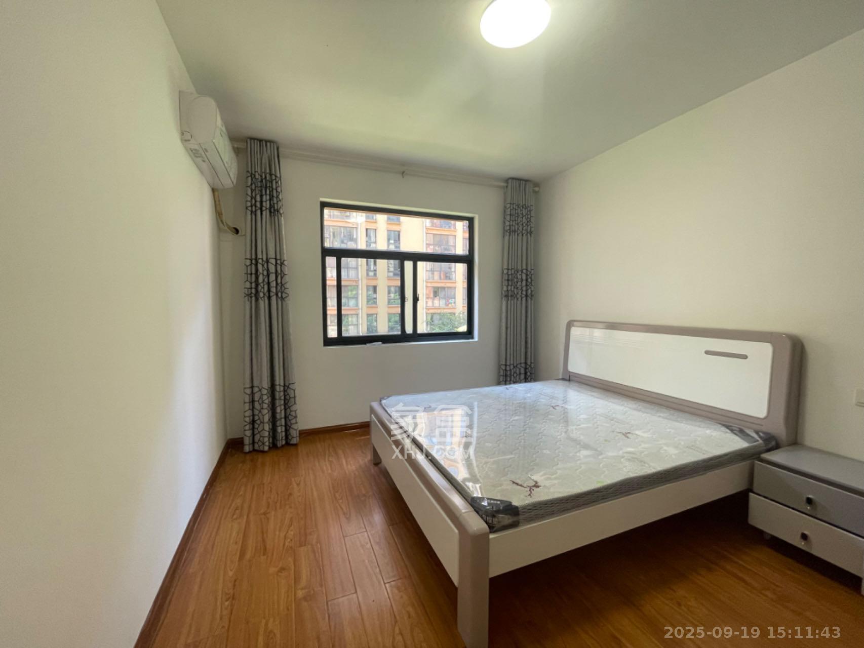 安泰嘉园(湘府邻伴) 3室2厅2卫 2500.0元/月 安泰嘉园(湘府邻伴) 3室2厅2卫 2500.0元/月室内图