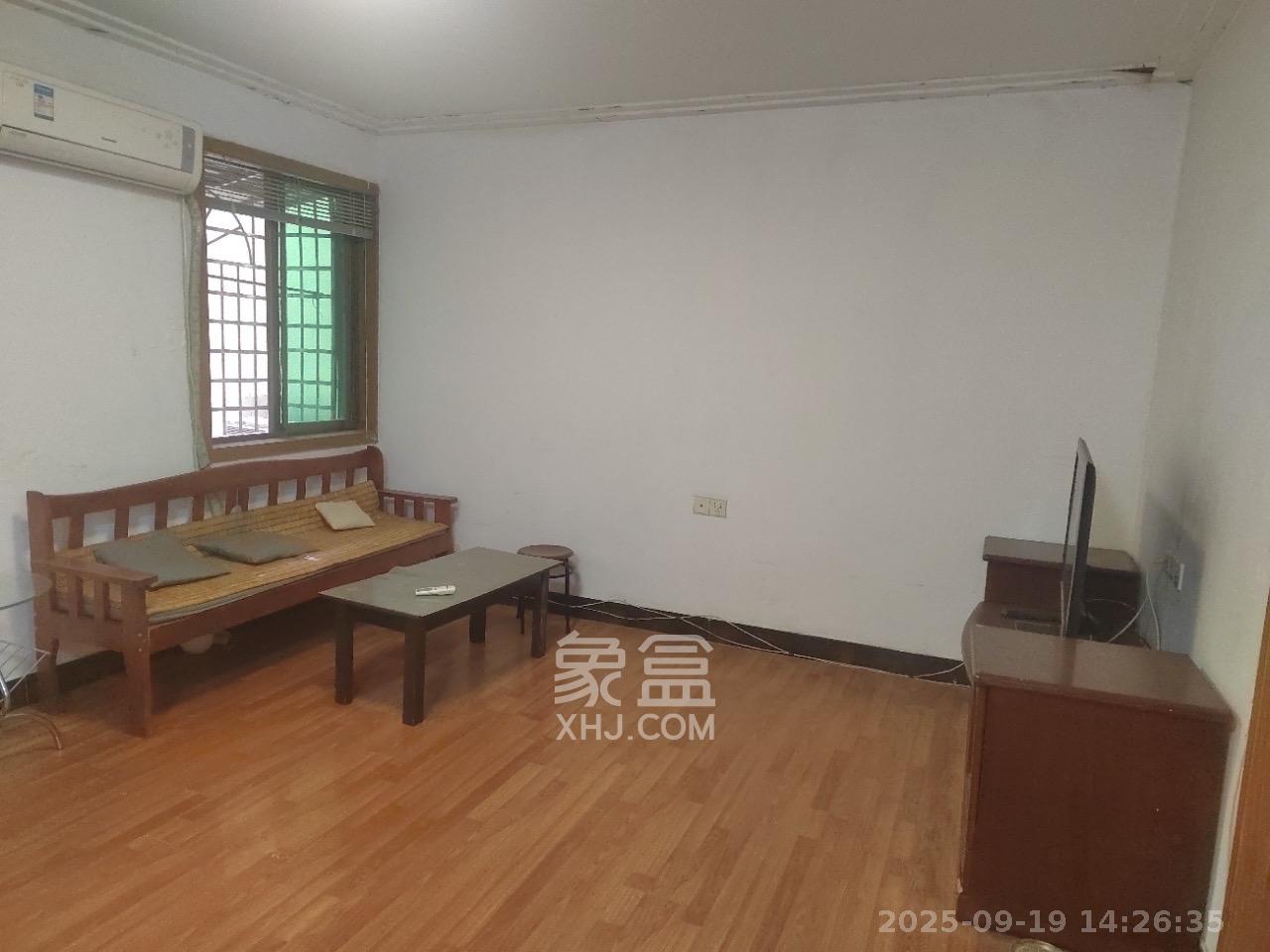 仁和家园  2室2厅1卫    1500.0元/月室内图