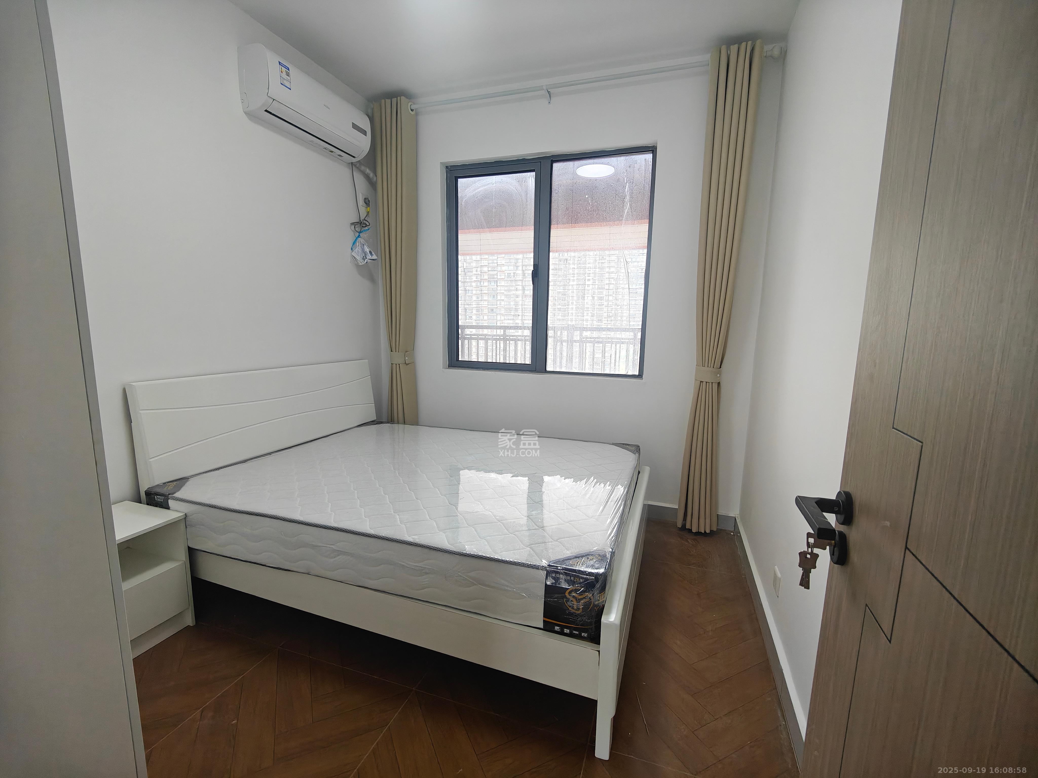 金色溪泉湾 3室2厅2卫 2800.0元/月 金色溪泉湾 3室2厅2卫 2800.0元/月室内图