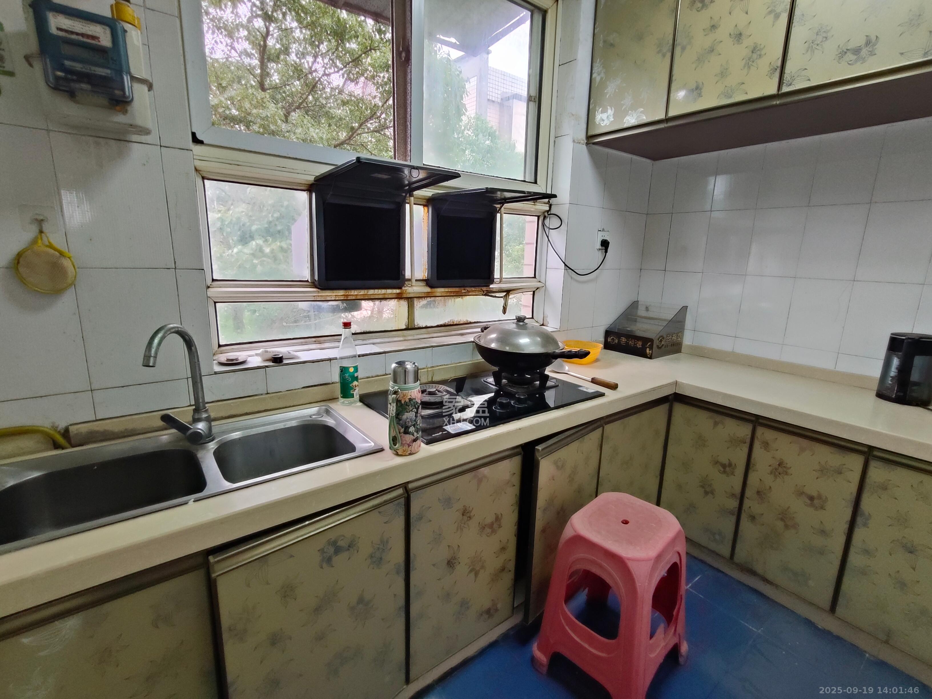 中天佳园 2室1厅1卫 1400.0元/月 中天佳园 2室1厅1卫 1400.0元/月室内图