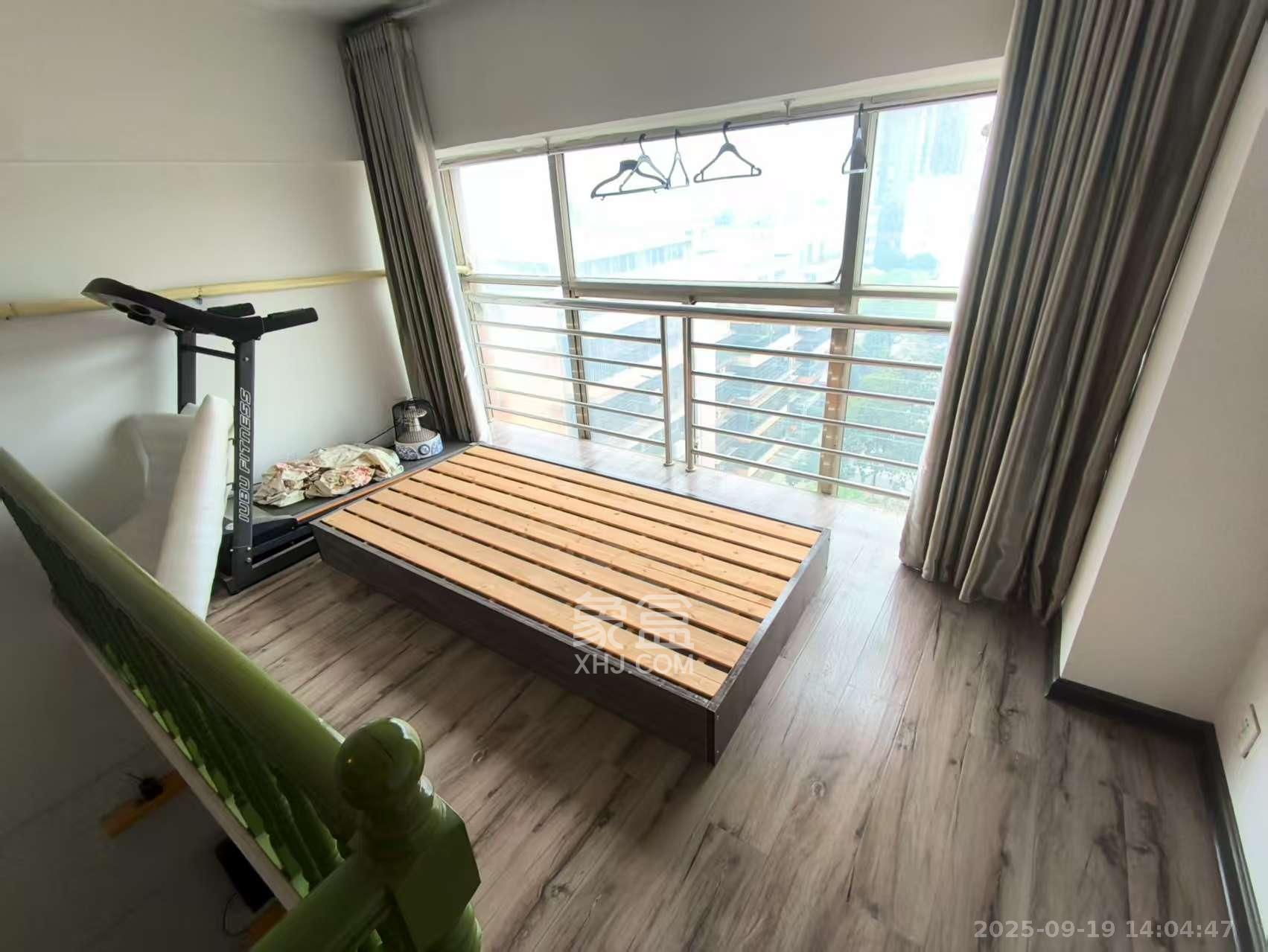 东园小区 2室2厅1卫 850.0元/月 东园小区 2室2厅1卫 850.0元/月室内图