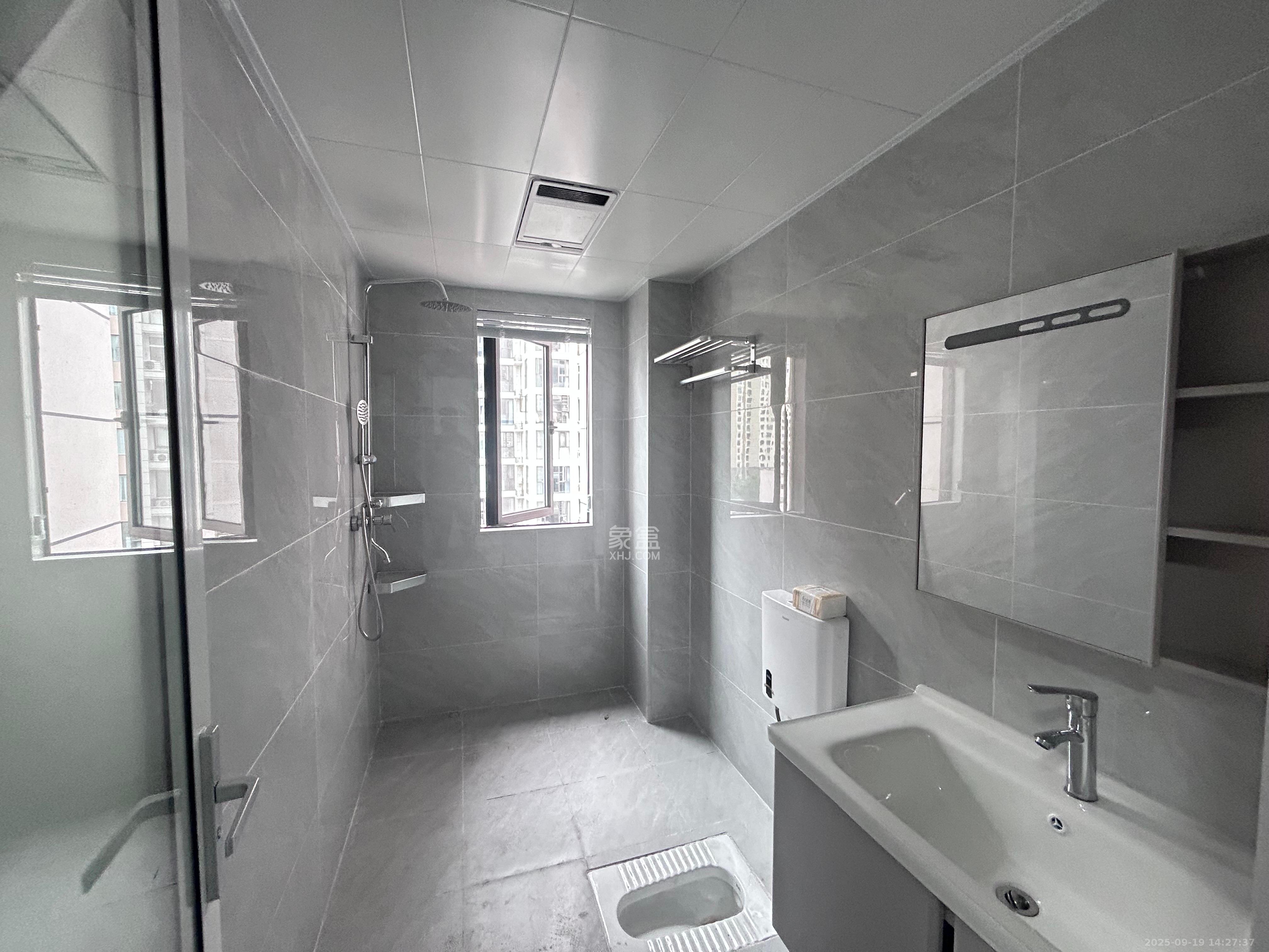 润和翰文府  4室2厅2卫    3000.0元/月室内图