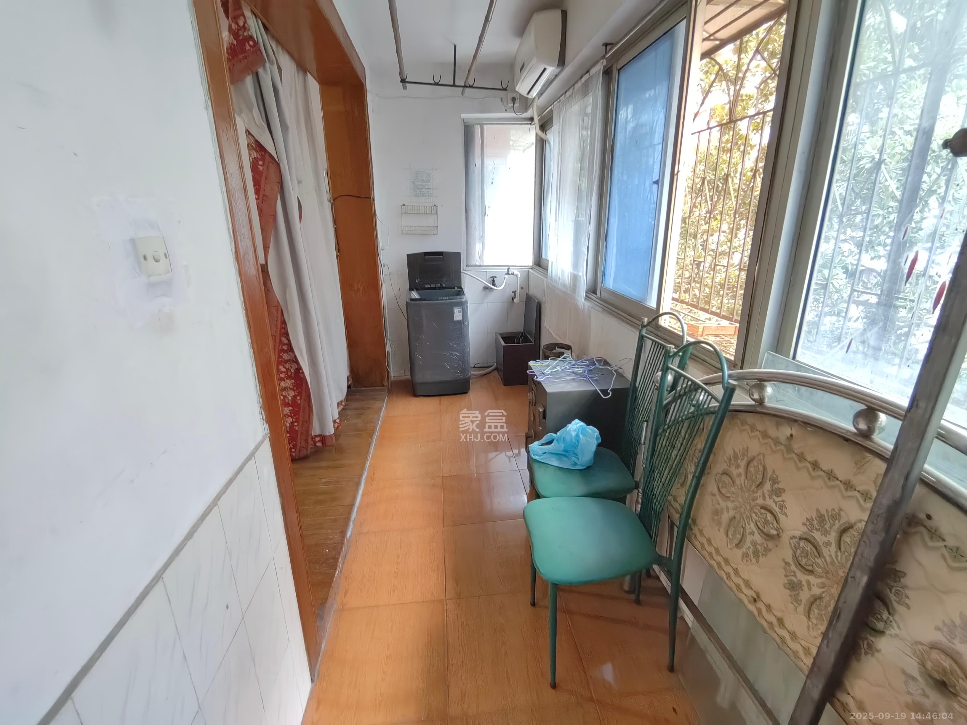 水泵厂宿舍  2室1厅1卫    1200.0元/月室内图