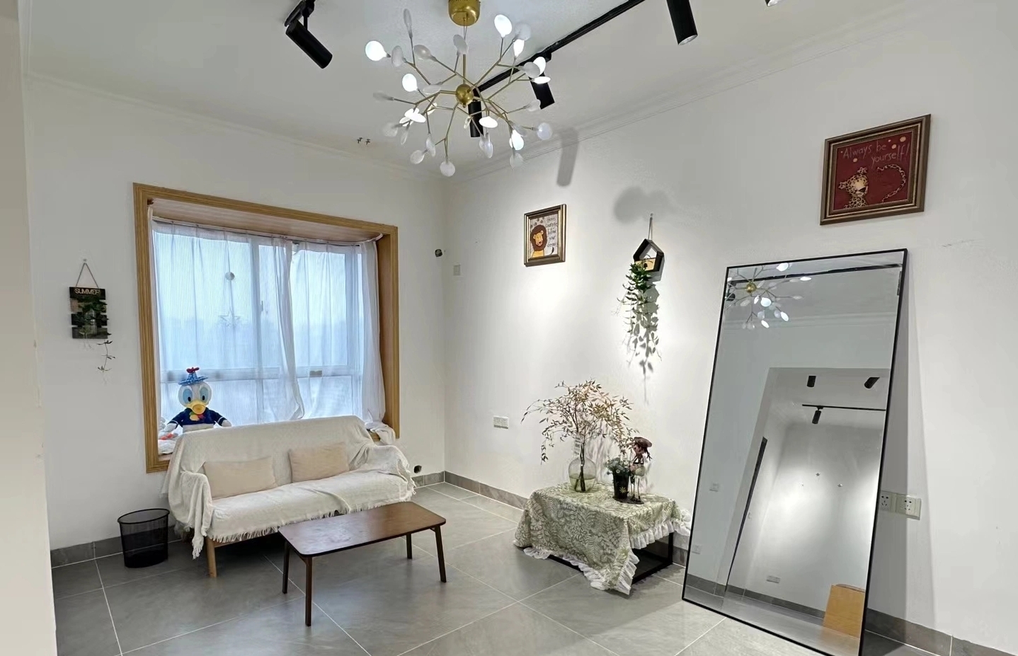 船山茗居  1室0厅0卫   2100.00元/月室内图1